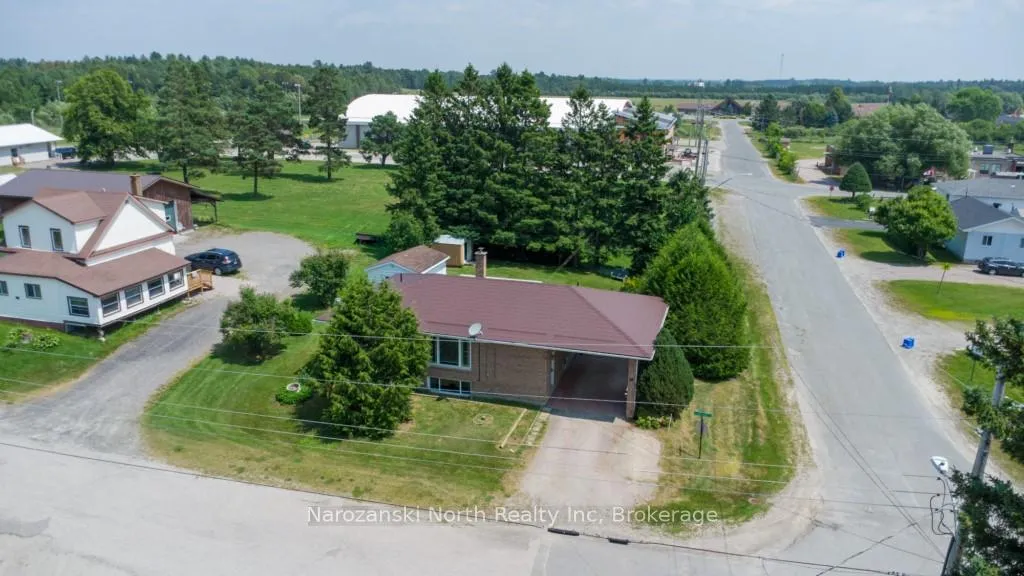Photo 2 of 20 Dollard Street, French River — HOMEH