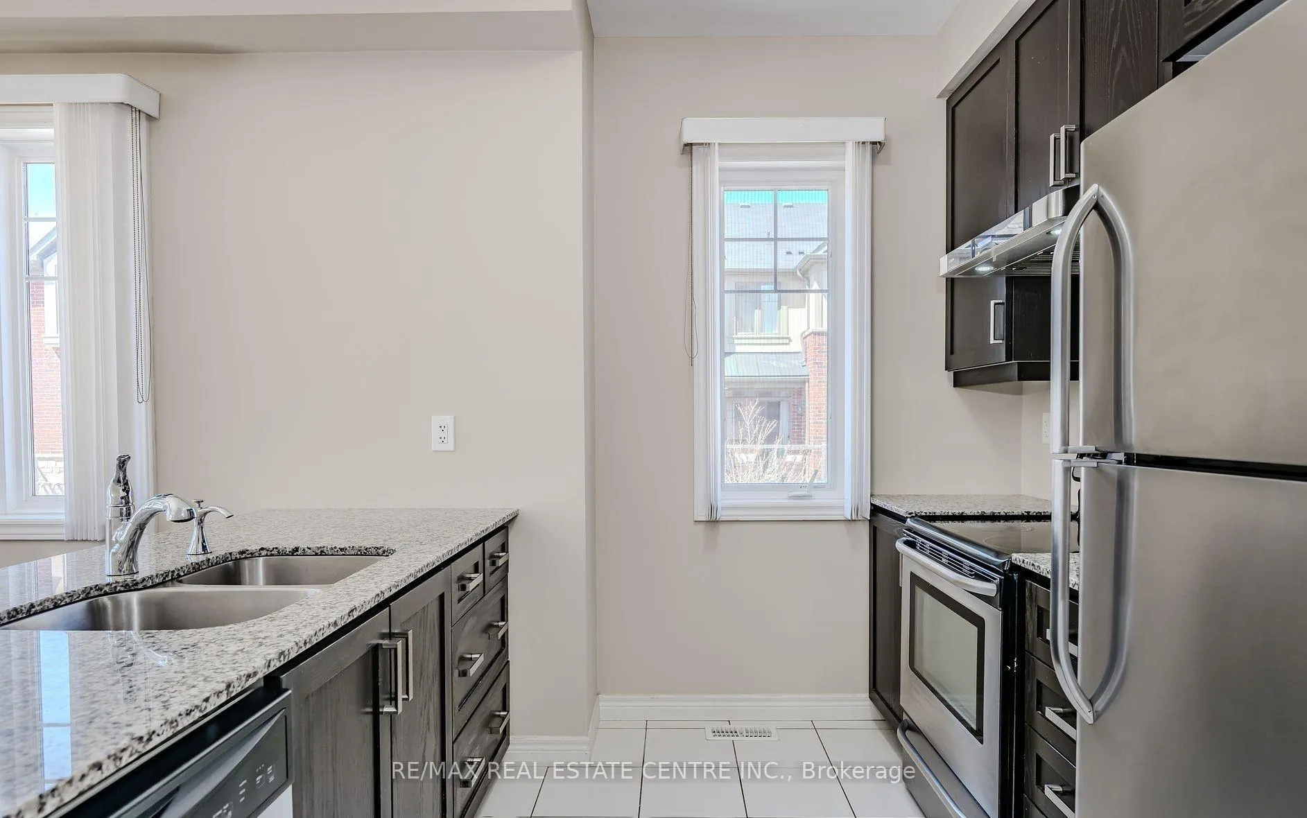 Photo 10 of 1 Cheps Lane, Hamilton, Meadowlands — HOMEH