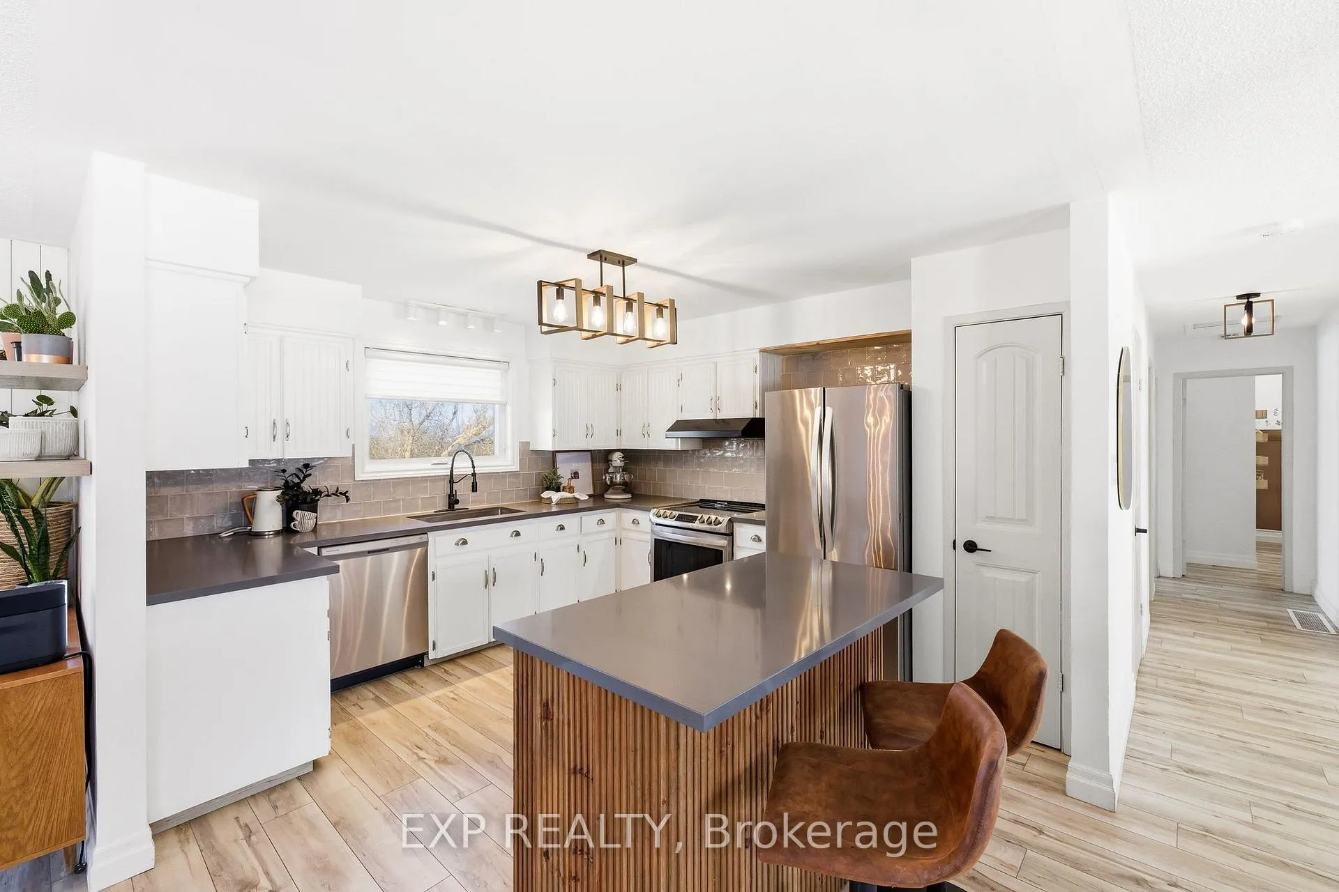 Photo 12 of 9574 Ardagh Crescent, Hamilton Township, Rural Hamilton — HOMEH