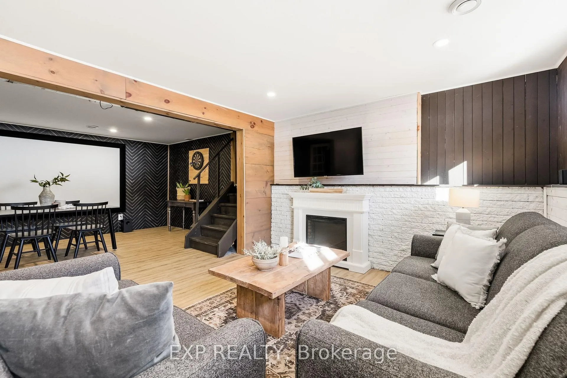 Photo 33 of 9574 Ardagh Crescent, Hamilton Township, Rural Hamilton — HOMEH