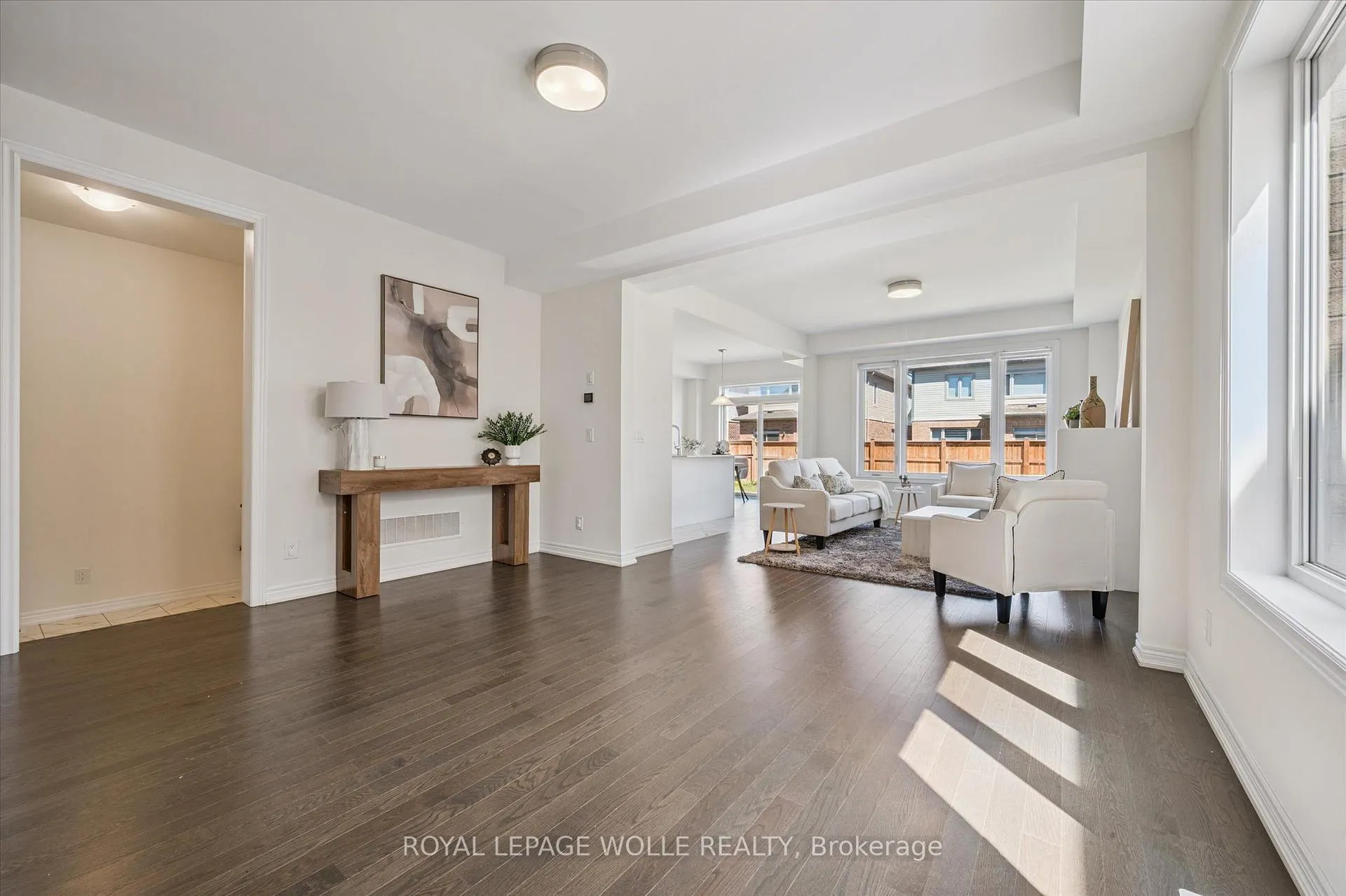 Photo 3 of 11 Georgina Street, Kitchener — HOMEH