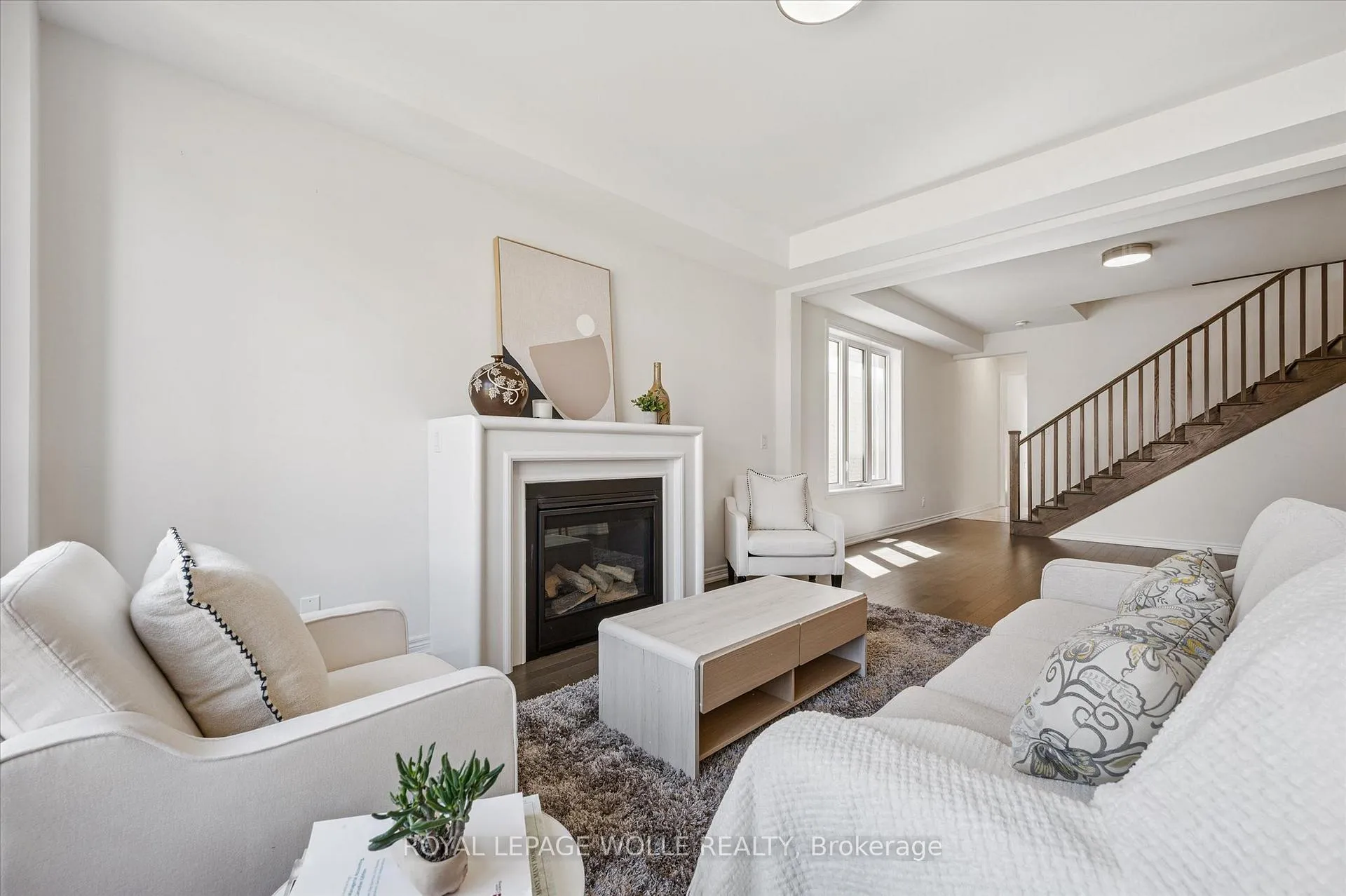 Photo 7 of 11 Georgina Street, Kitchener — HOMEH