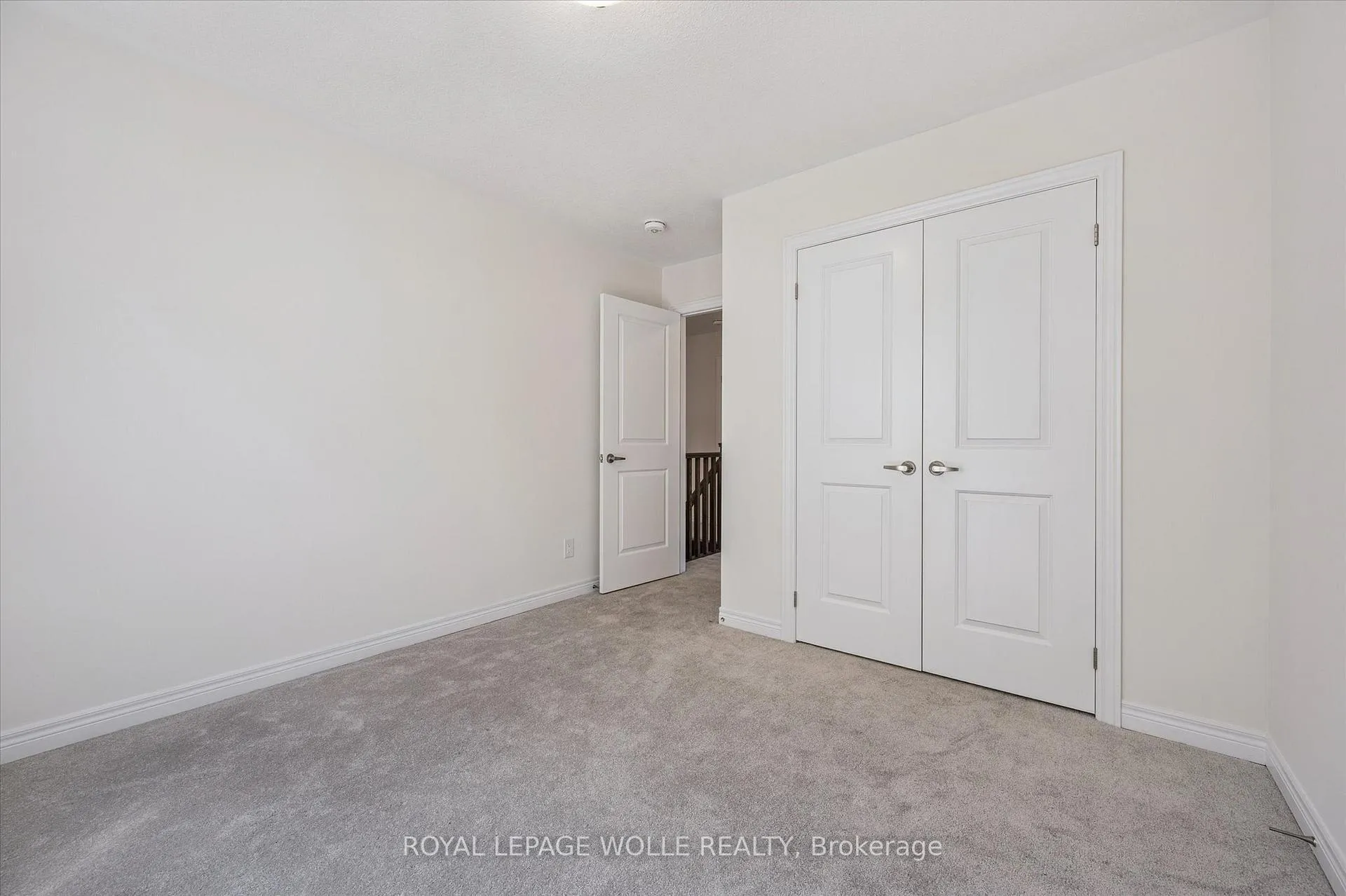 Photo 18 of 11 Georgina Street, Kitchener — HOMEH