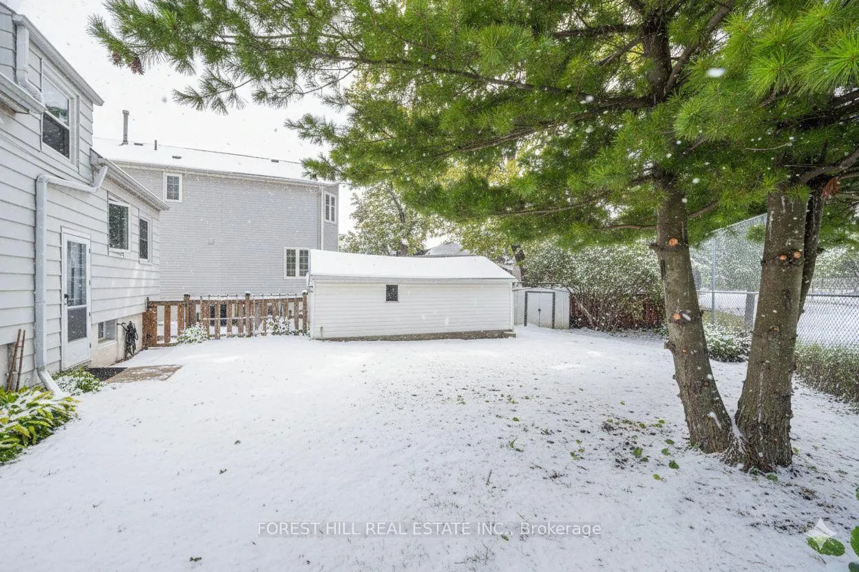 Photo 14 of 2 Topham Road, Toronto, O'Connor-Parkview — HOMEH