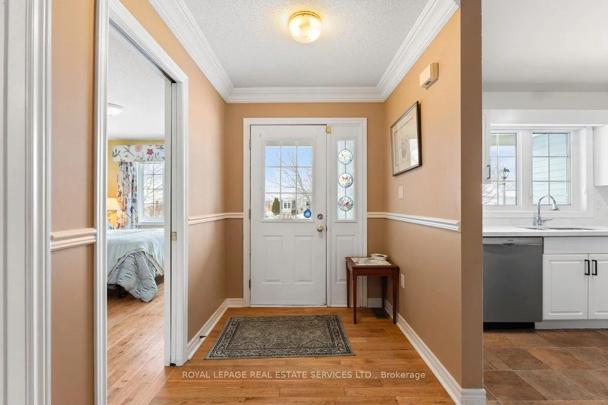 Photo 2 of 24 Lockwood Drive, Brighton — HOMEH