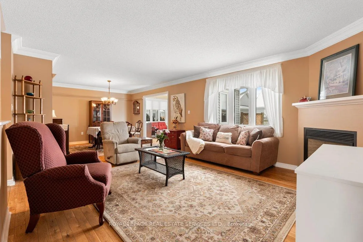 Photo 8 of 24 Lockwood Drive, Brighton — HOMEH