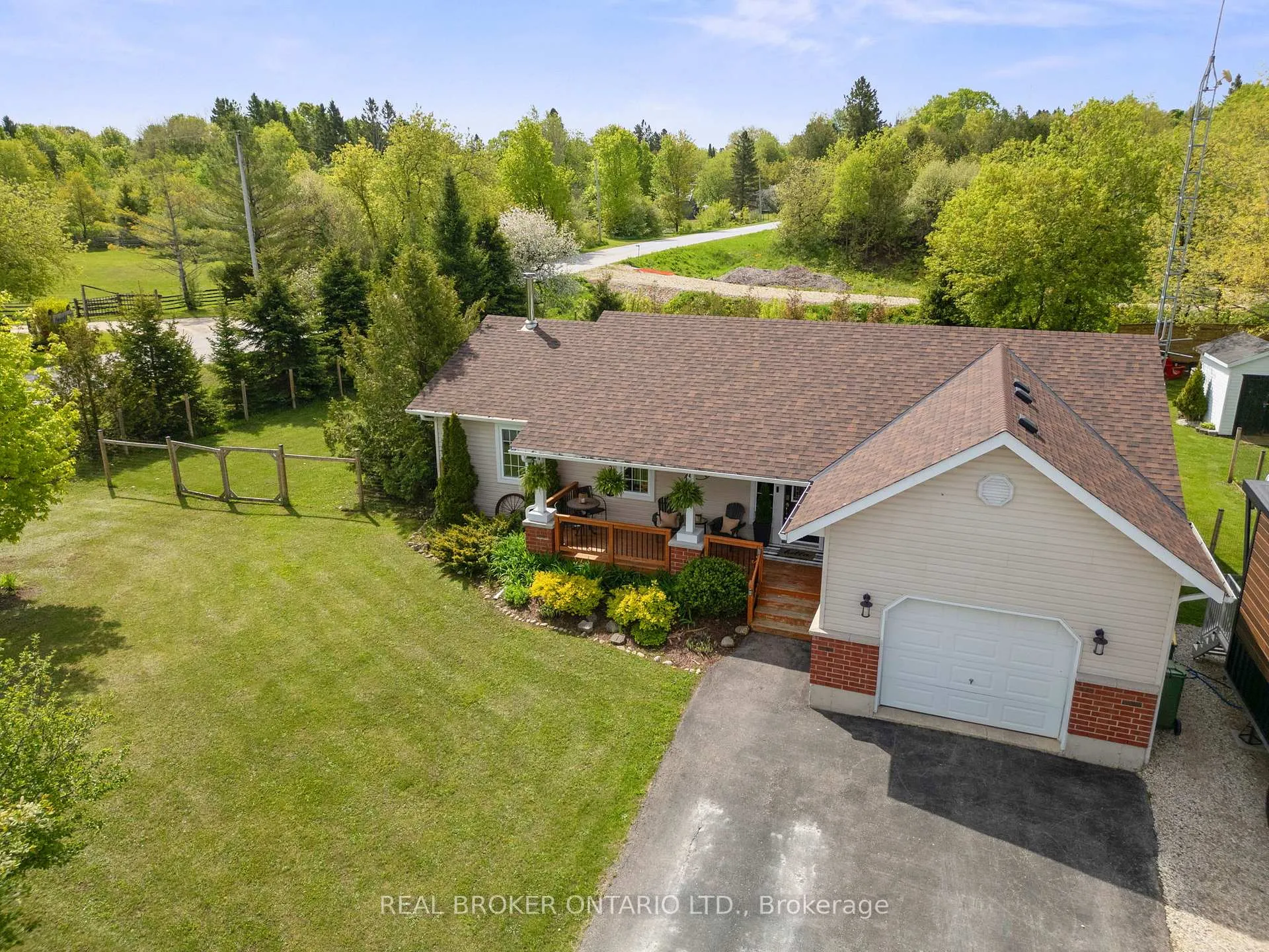 Photo 5 of 160 James Street, Grey Highlands — HOMEH