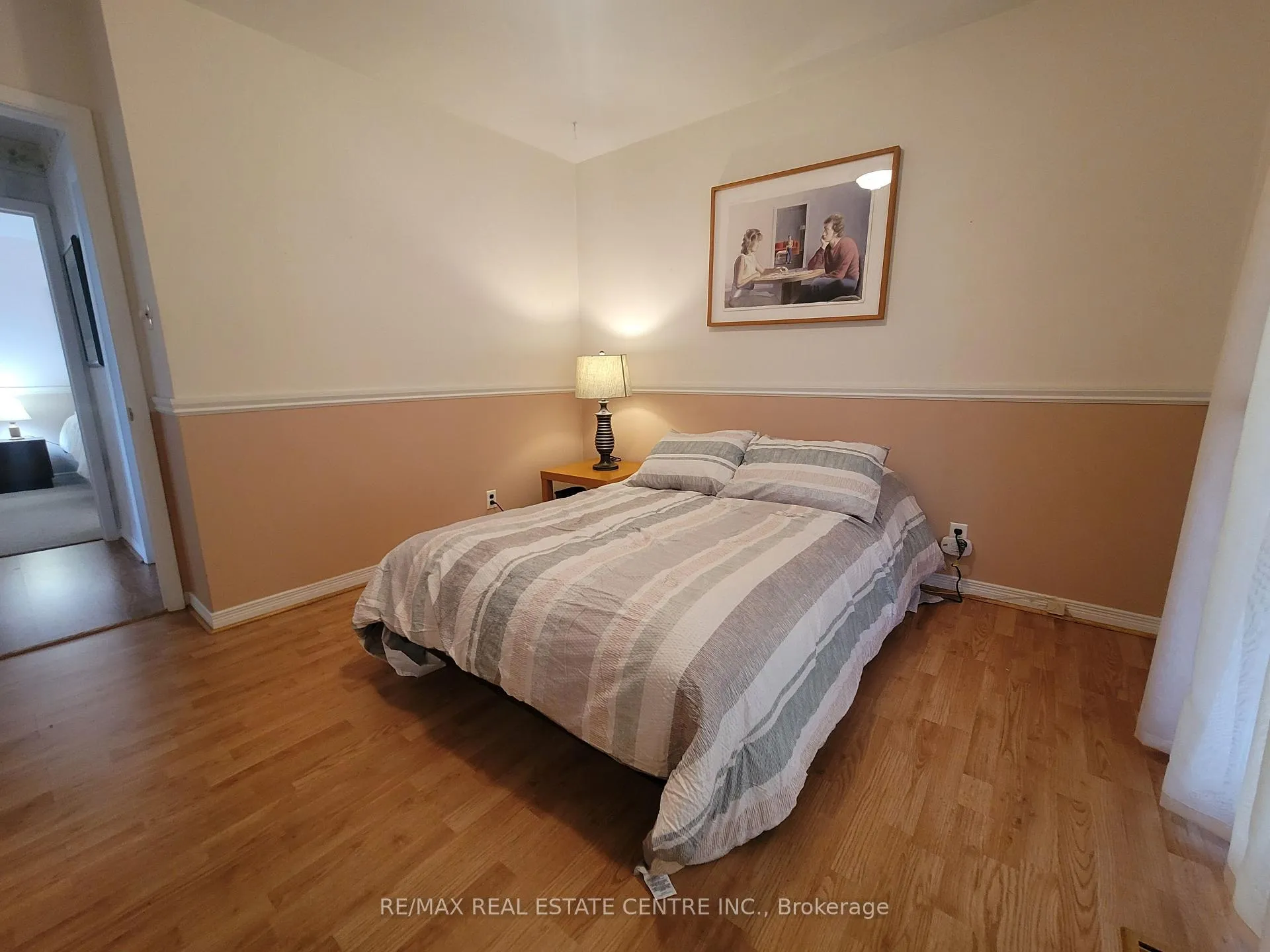 Photo 14 of 53 kingswood Drive, Kitchener — HOMEH