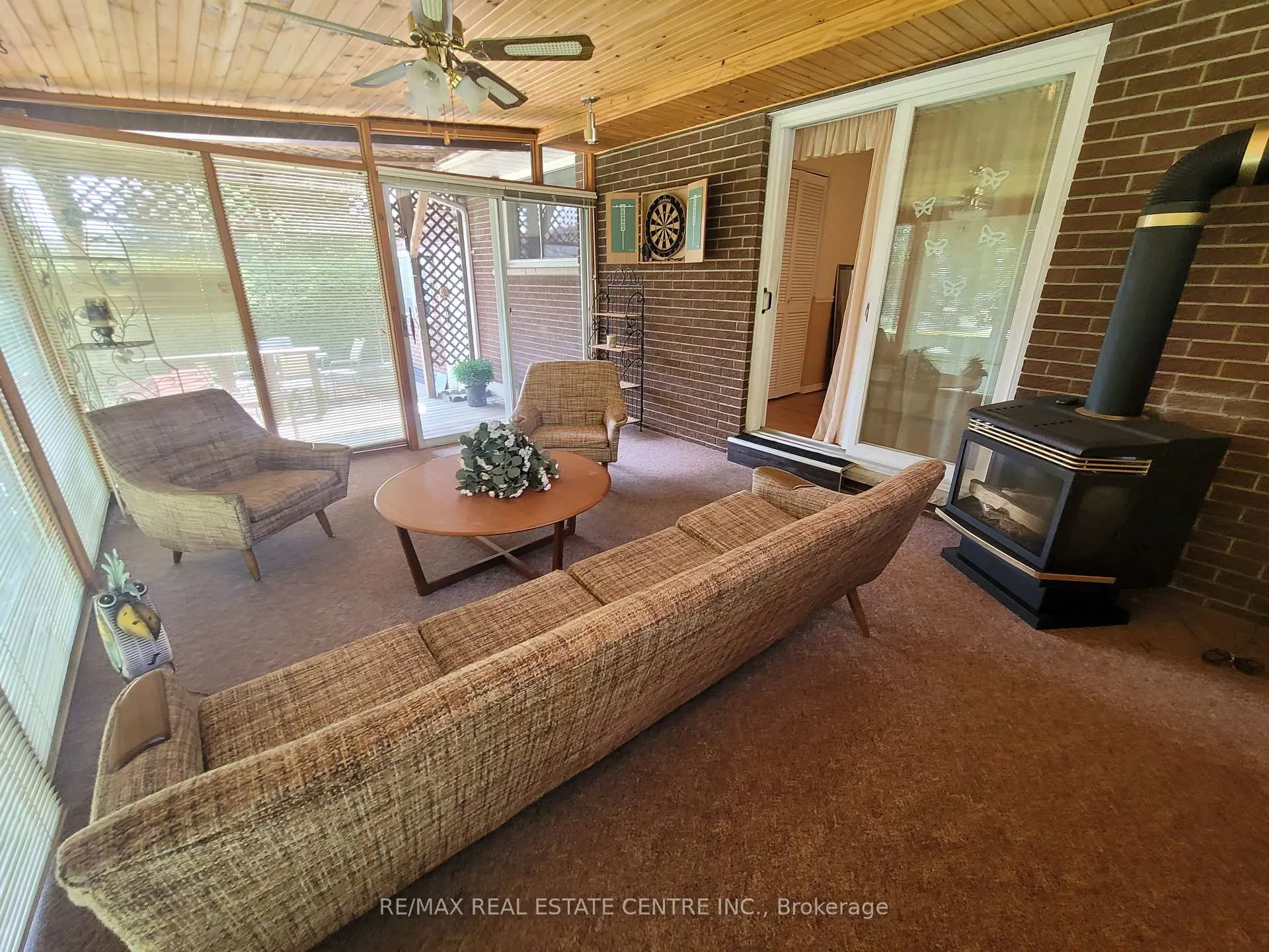 Photo 17 of 53 kingswood Drive, Kitchener — HOMEH