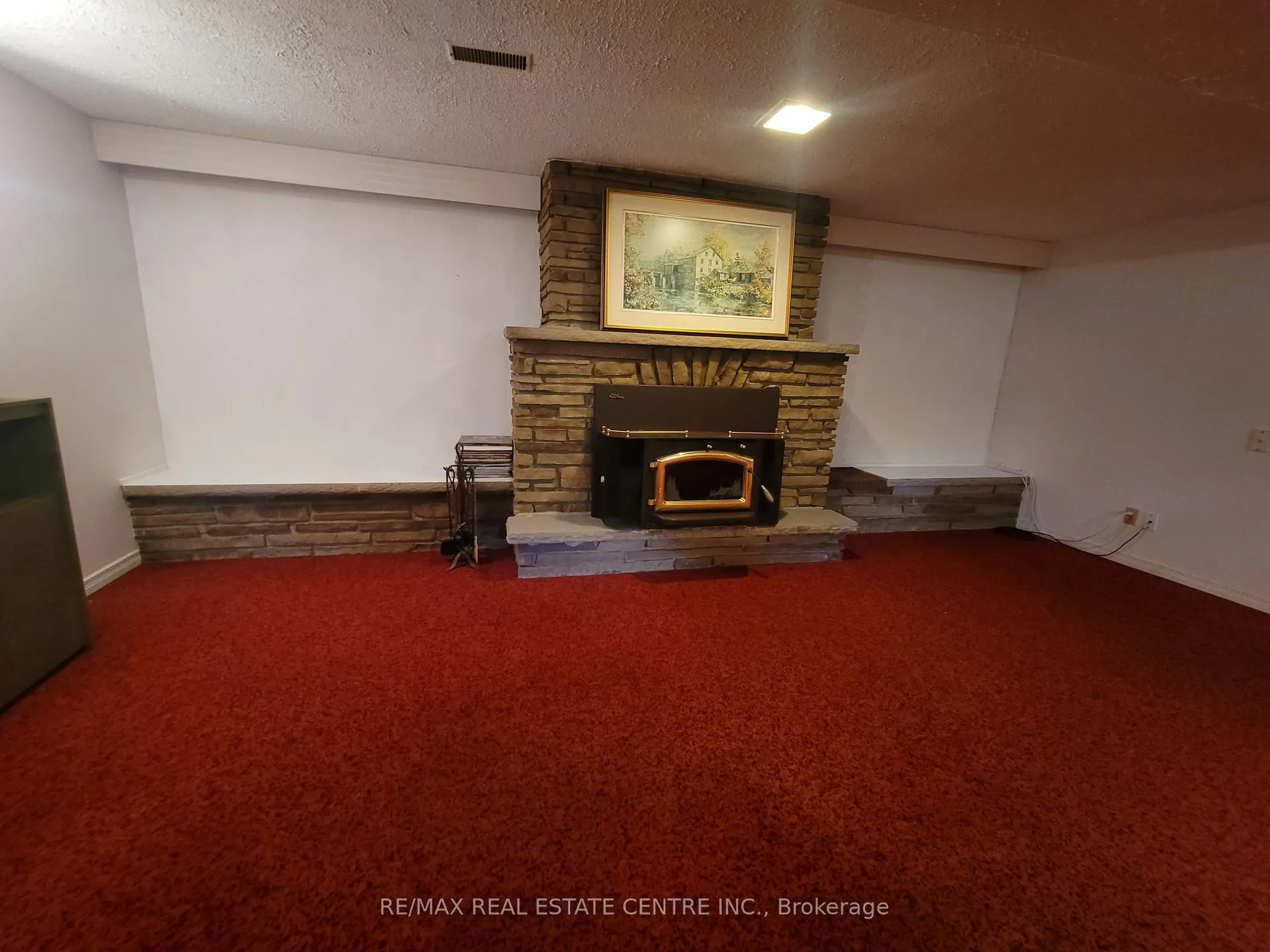 Photo 26 of 53 kingswood Drive, Kitchener — HOMEH