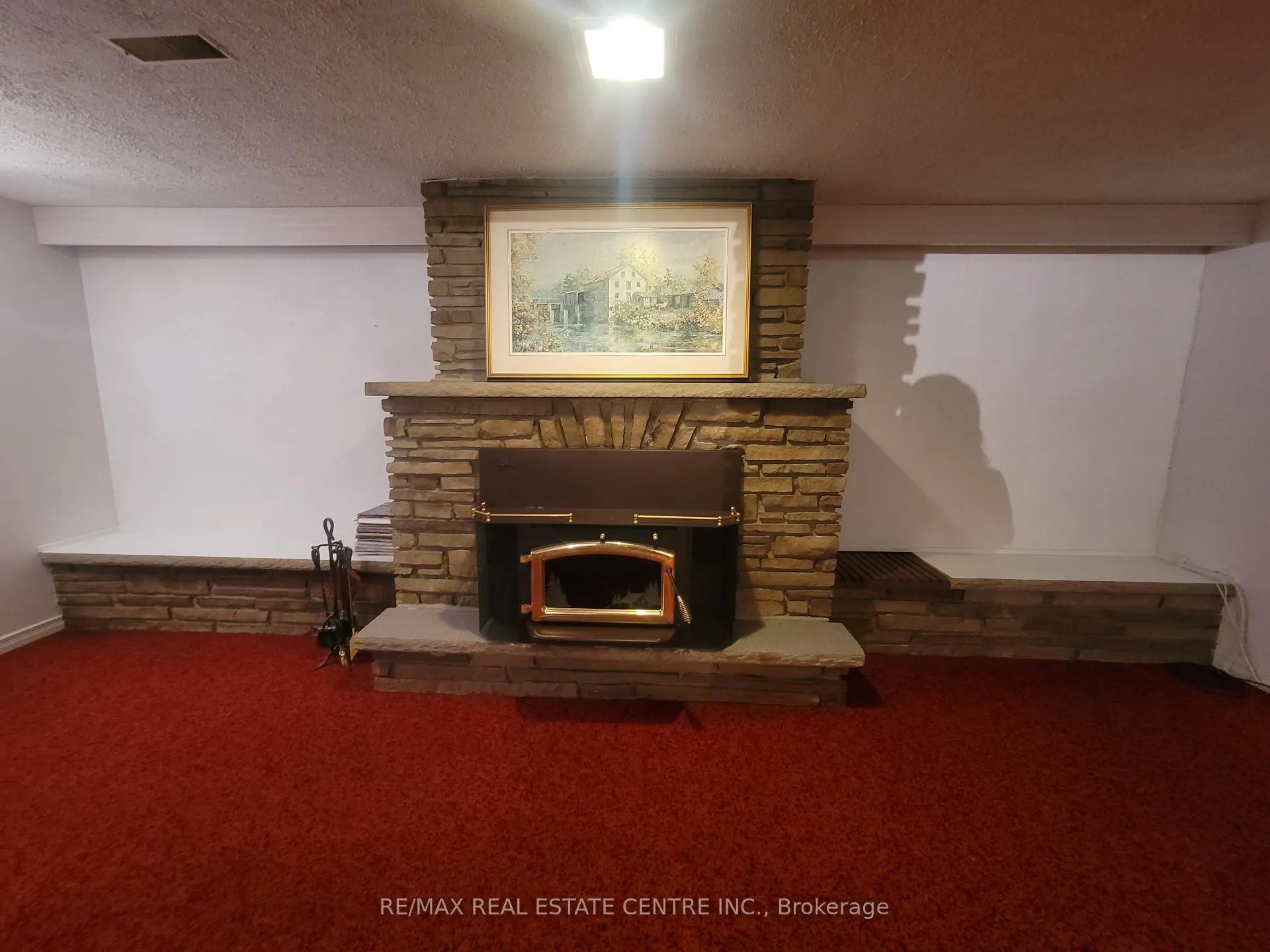 Photo 33 of 53 kingswood Drive, Kitchener — HOMEH