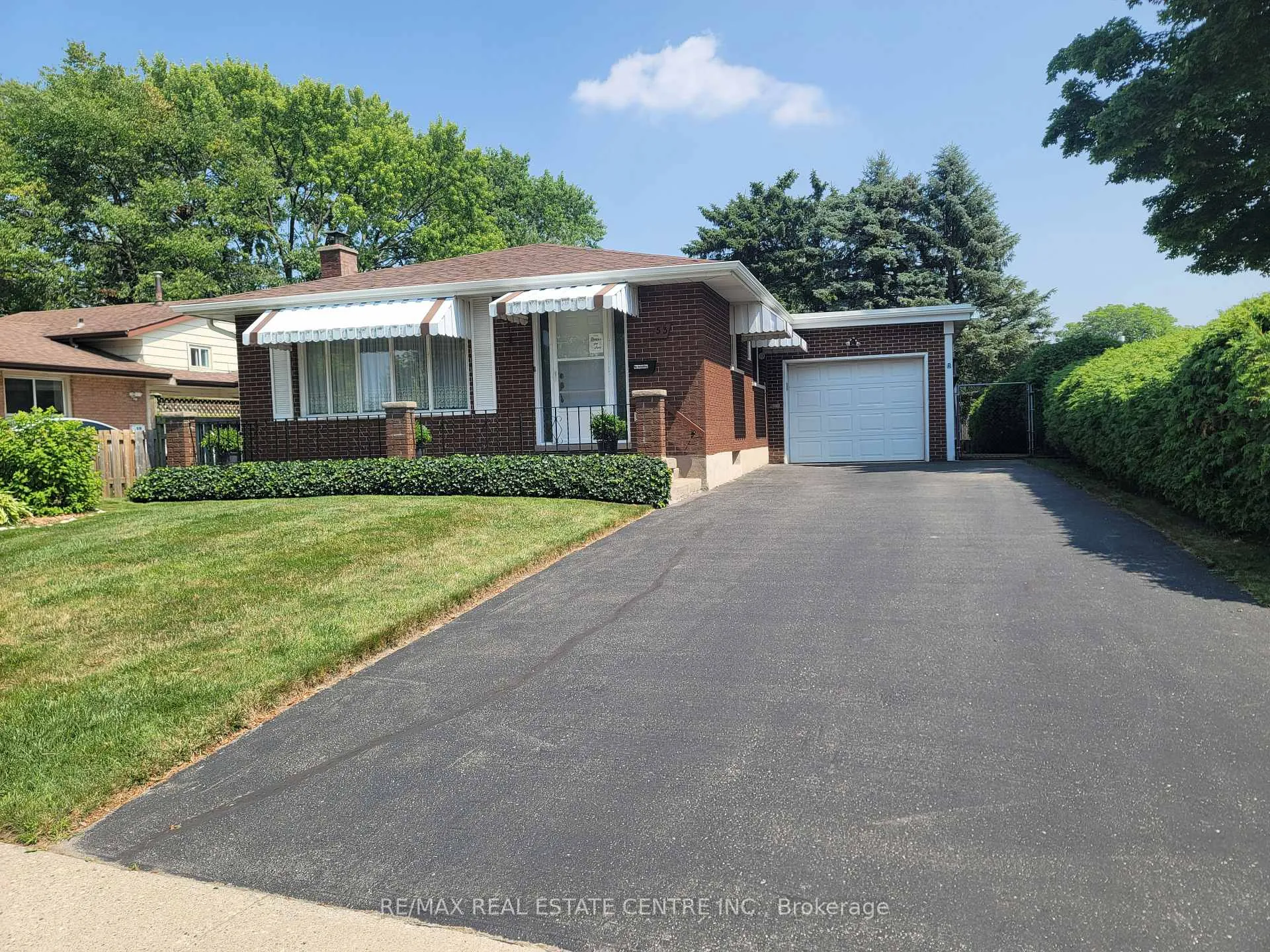 Photo 41 of 53 kingswood Drive, Kitchener — HOMEH