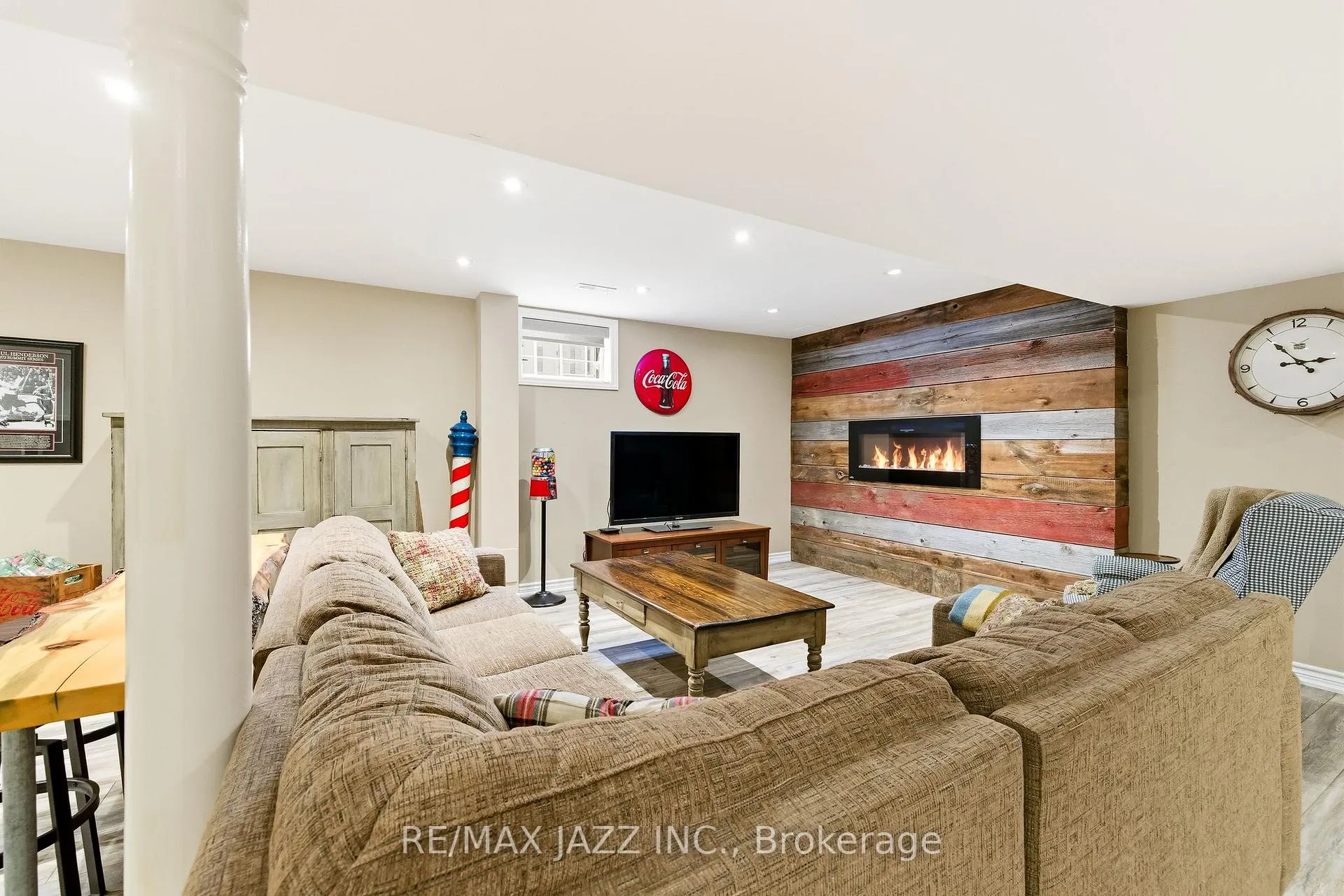 Photo 29 of 107 Earl Cuddie Boulevard, Scugog, Port Perry — HOMEH