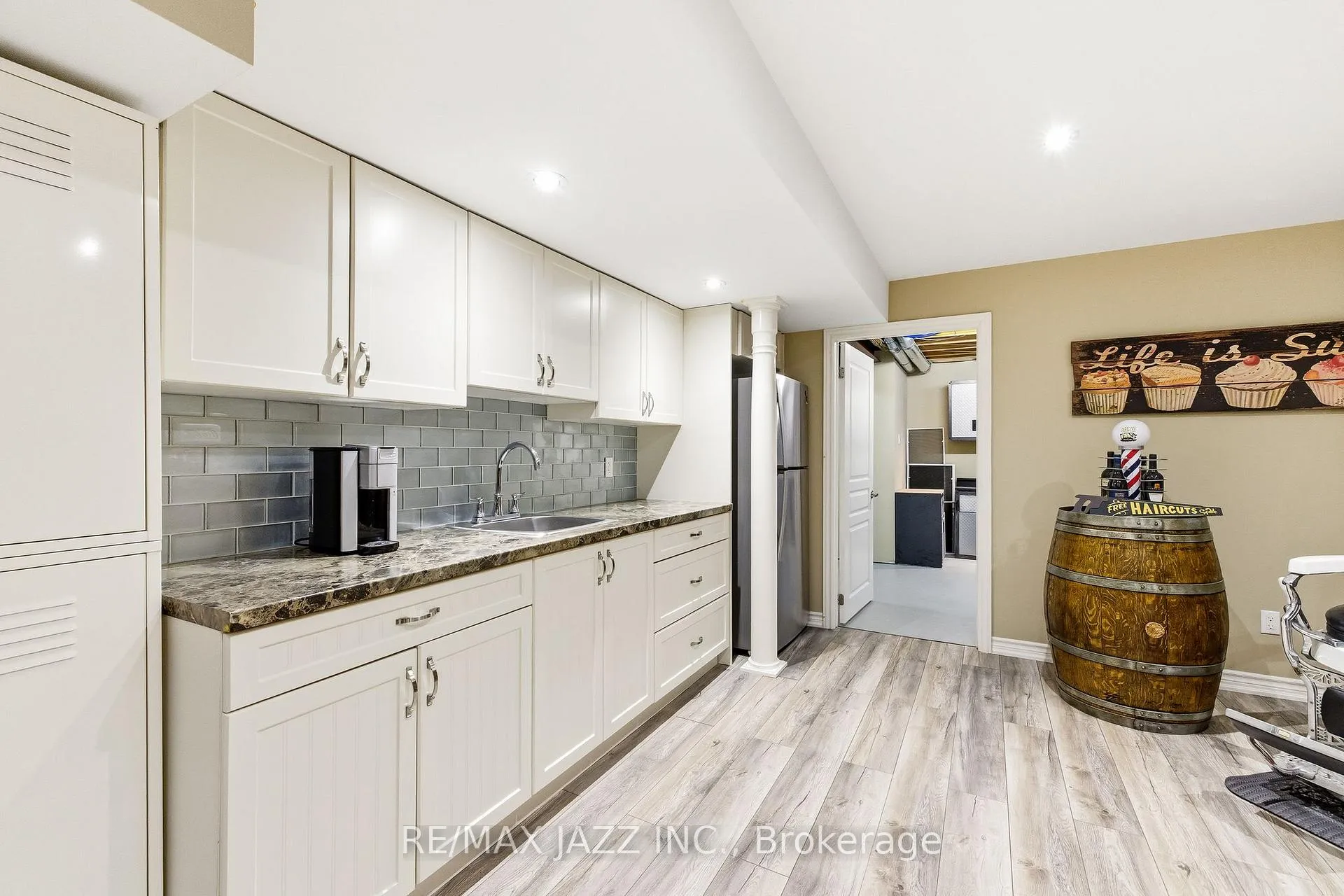 Photo 33 of 107 Earl Cuddie Boulevard, Scugog, Port Perry — HOMEH