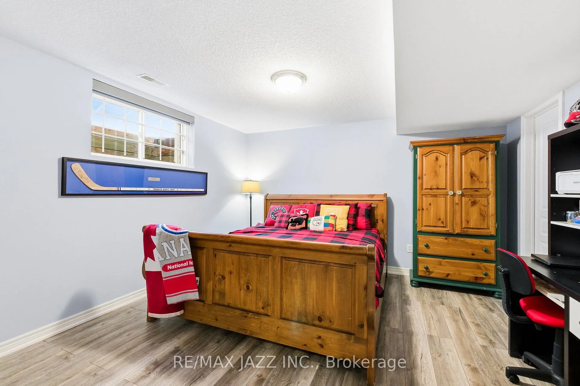 Photo 42 of 107 Earl Cuddie Boulevard, Scugog, Port Perry — HOMEH