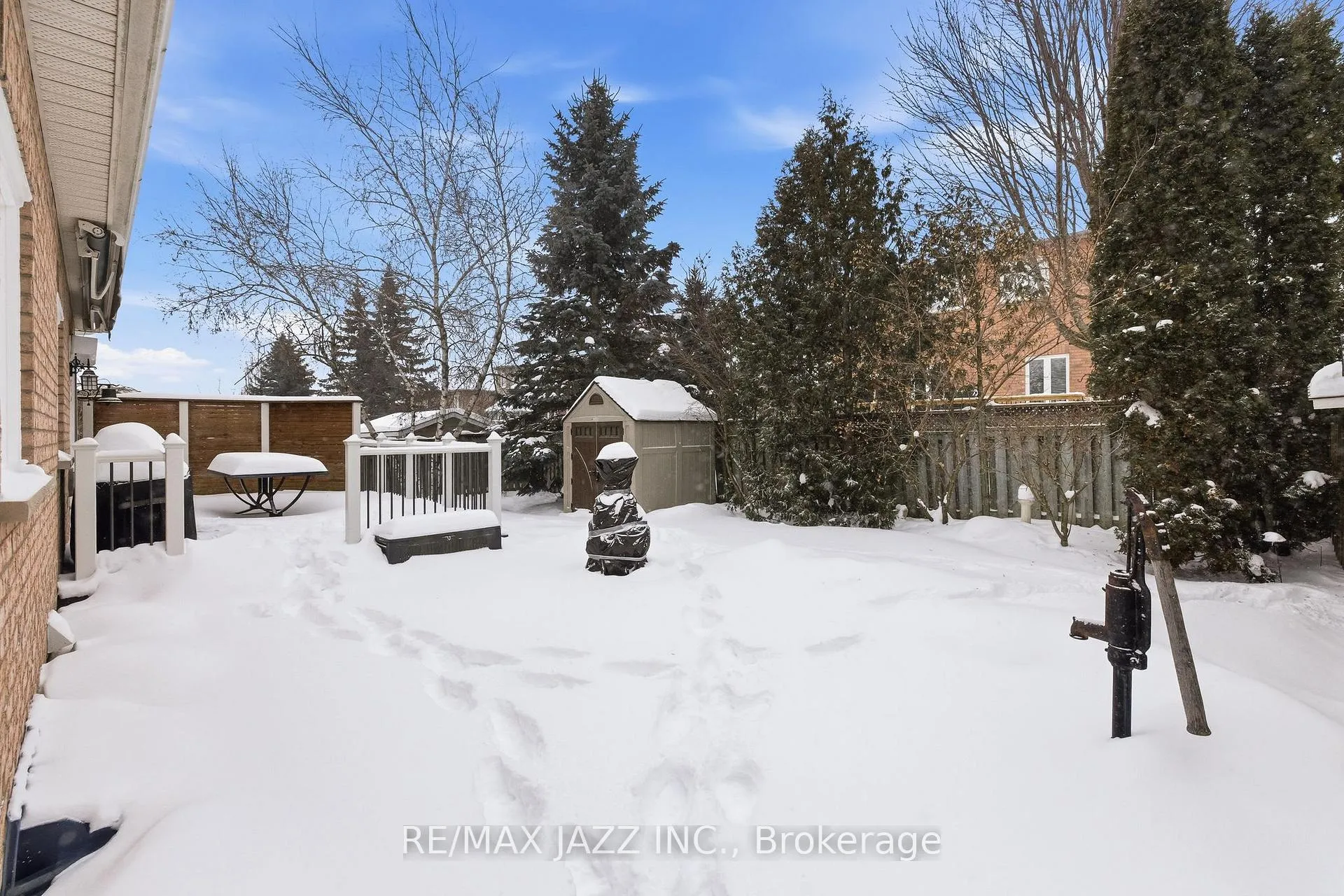 Photo 47 of 107 Earl Cuddie Boulevard, Scugog, Port Perry — HOMEH