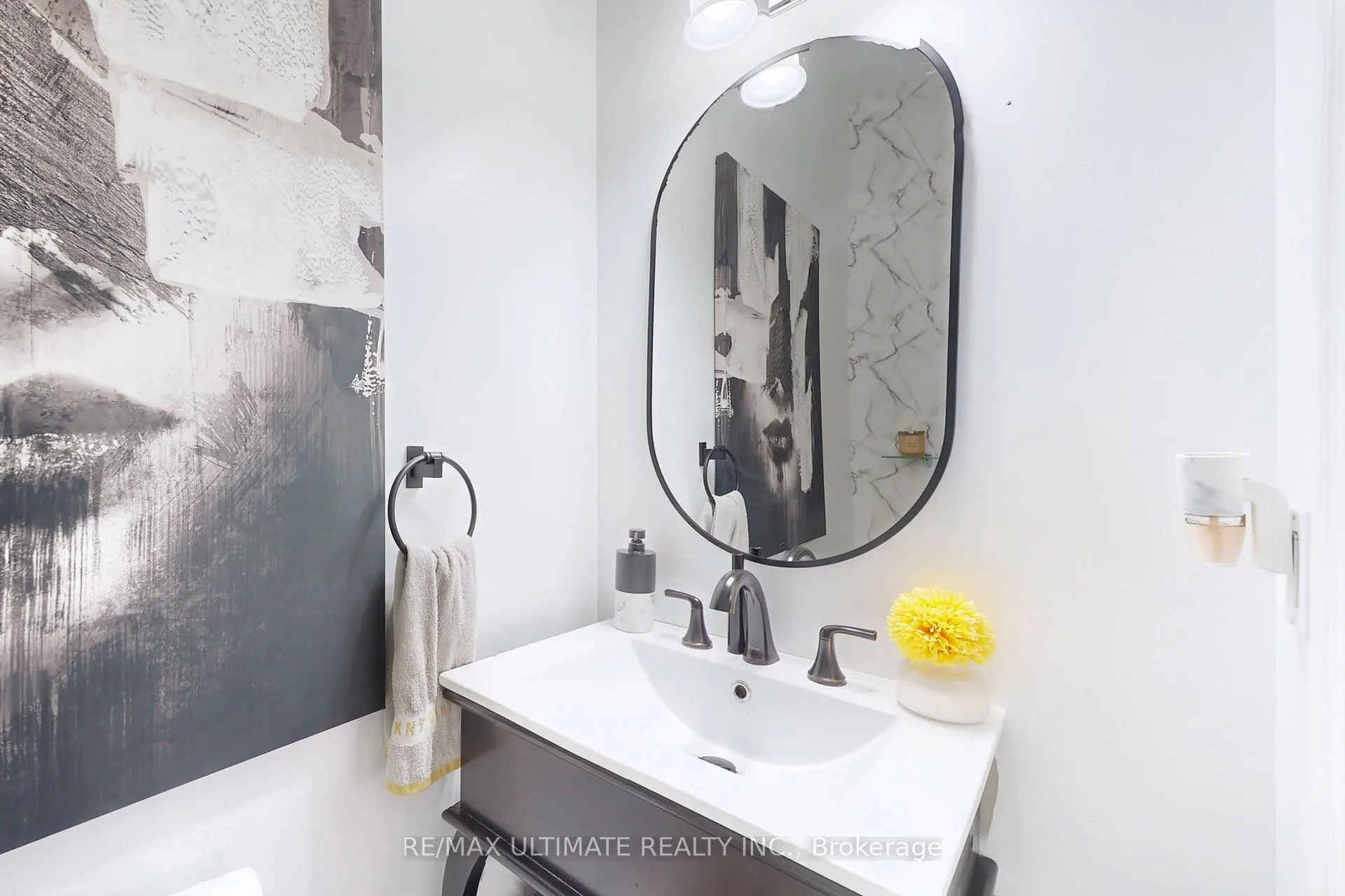 Photo 21 of 178 Millen Road, Hamilton, Stoney Creek — HOMEH