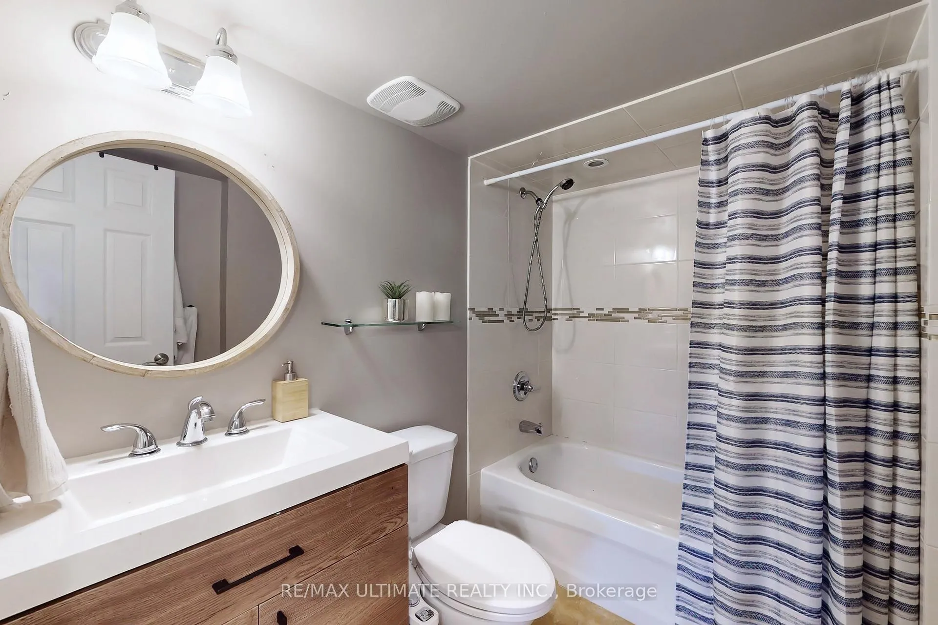 Photo 37 of 178 Millen Road, Hamilton, Stoney Creek — HOMEH