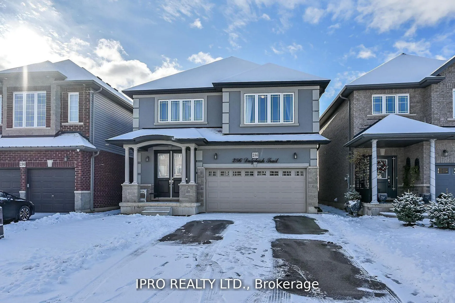 Photo 2 of 286 Dalgleish Trail, Hamilton, Hannon — HOMEH