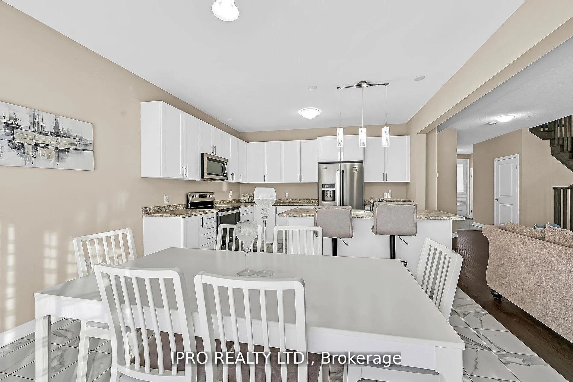 Photo 14 of 286 Dalgleish Trail, Hamilton, Hannon — HOMEH