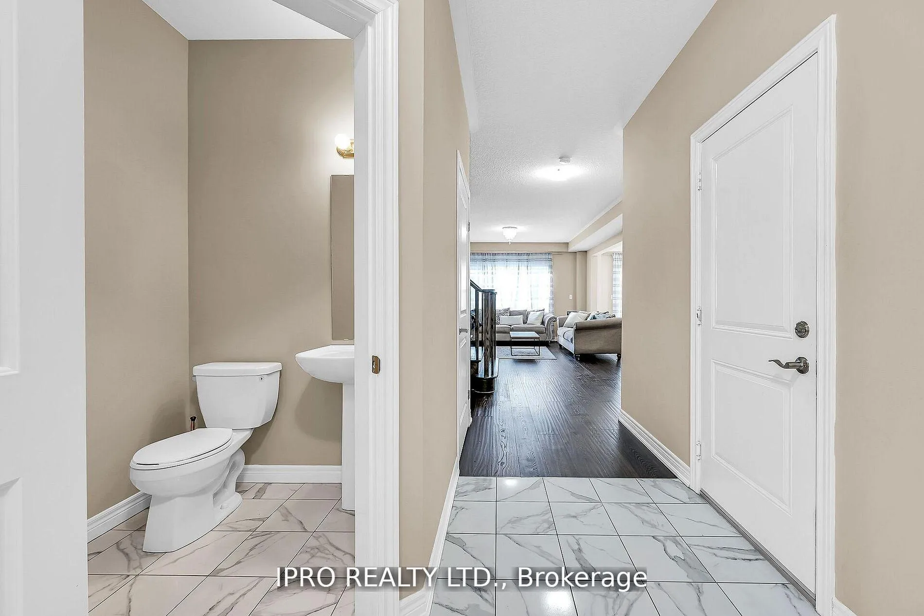 Photo 19 of 286 Dalgleish Trail, Hamilton, Hannon — HOMEH