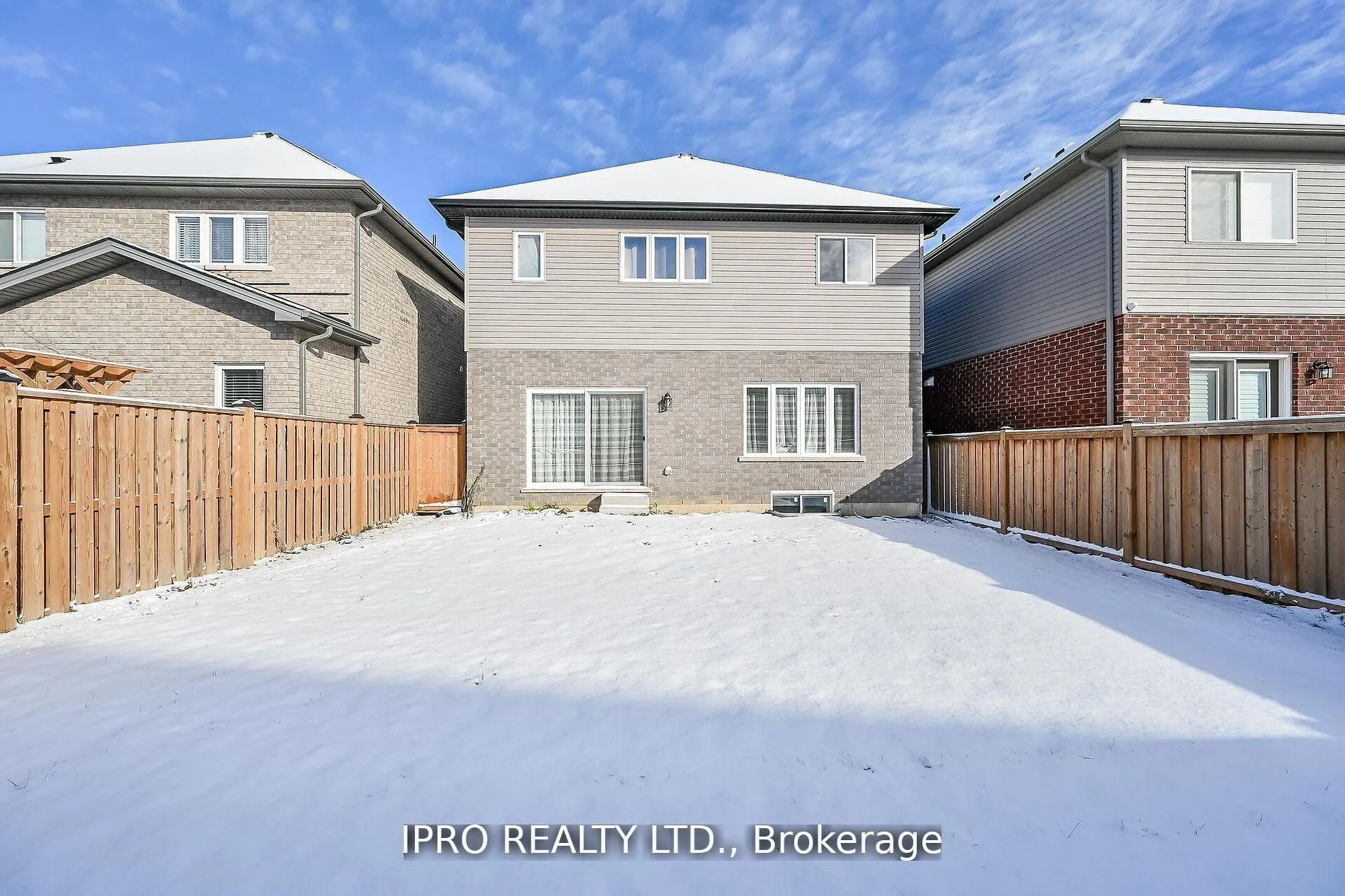 Photo 40 of 286 Dalgleish Trail, Hamilton, Hannon — HOMEH