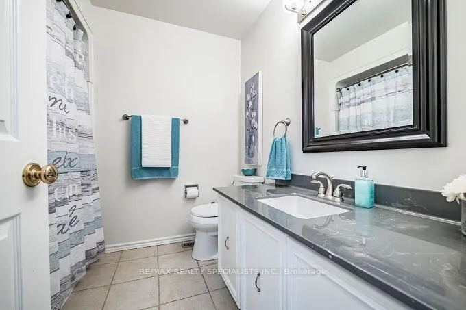 Photo 33 of 6 Niles Court, Brampton, Westgate — HOMEH
