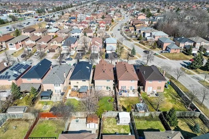 Photo 47 of 6 Niles Court, Brampton, Westgate — HOMEH