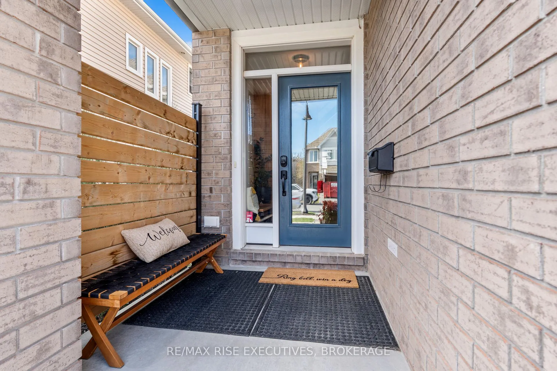 Photo 2 of 1671 Tenley Drive, Kingston, City Northwest — HOMEH