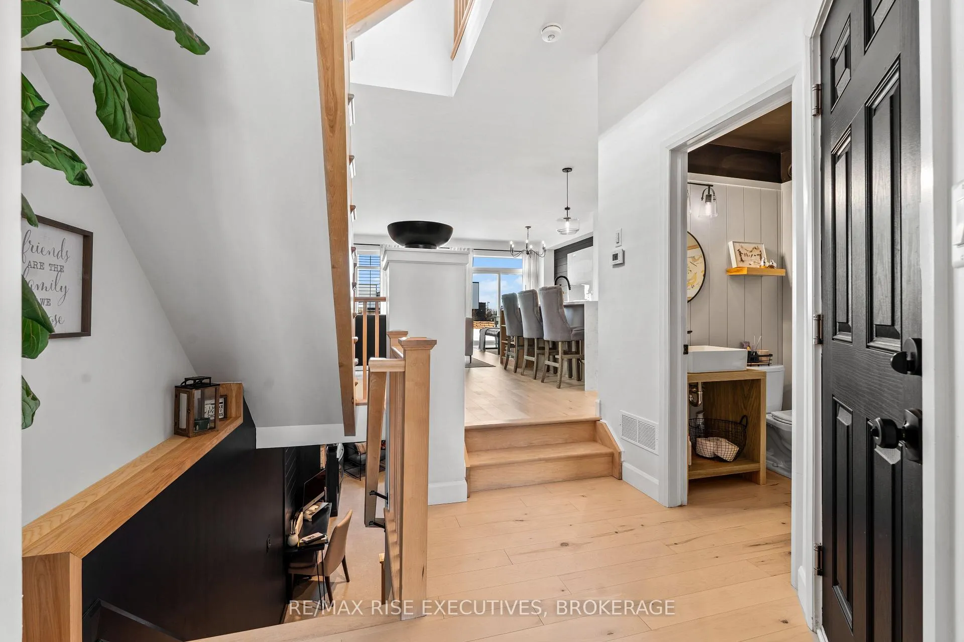 Photo 4 of 1671 Tenley Drive, Kingston, City Northwest — HOMEH