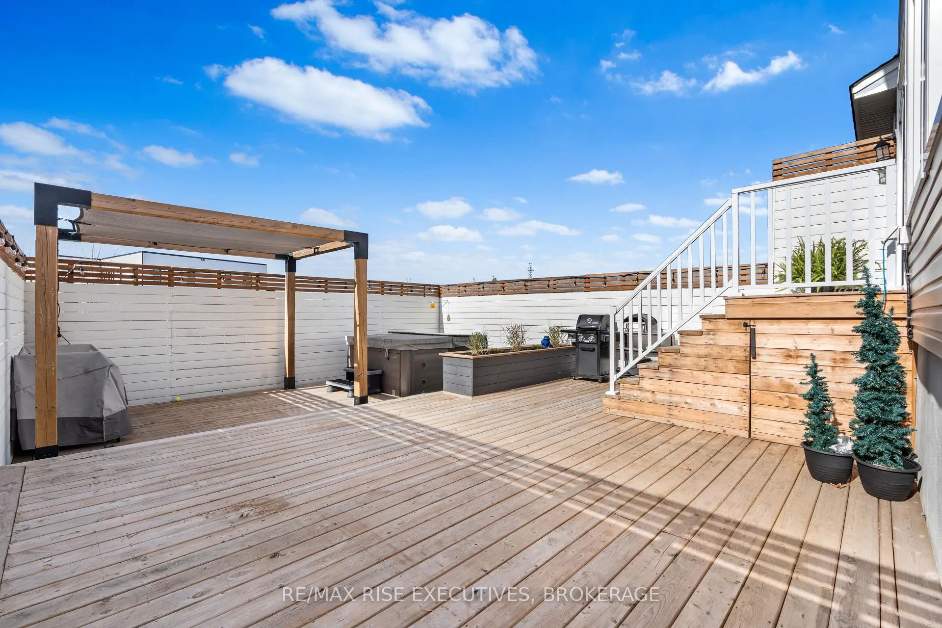 Photo 32 of 1671 Tenley Drive, Kingston, City Northwest — HOMEH