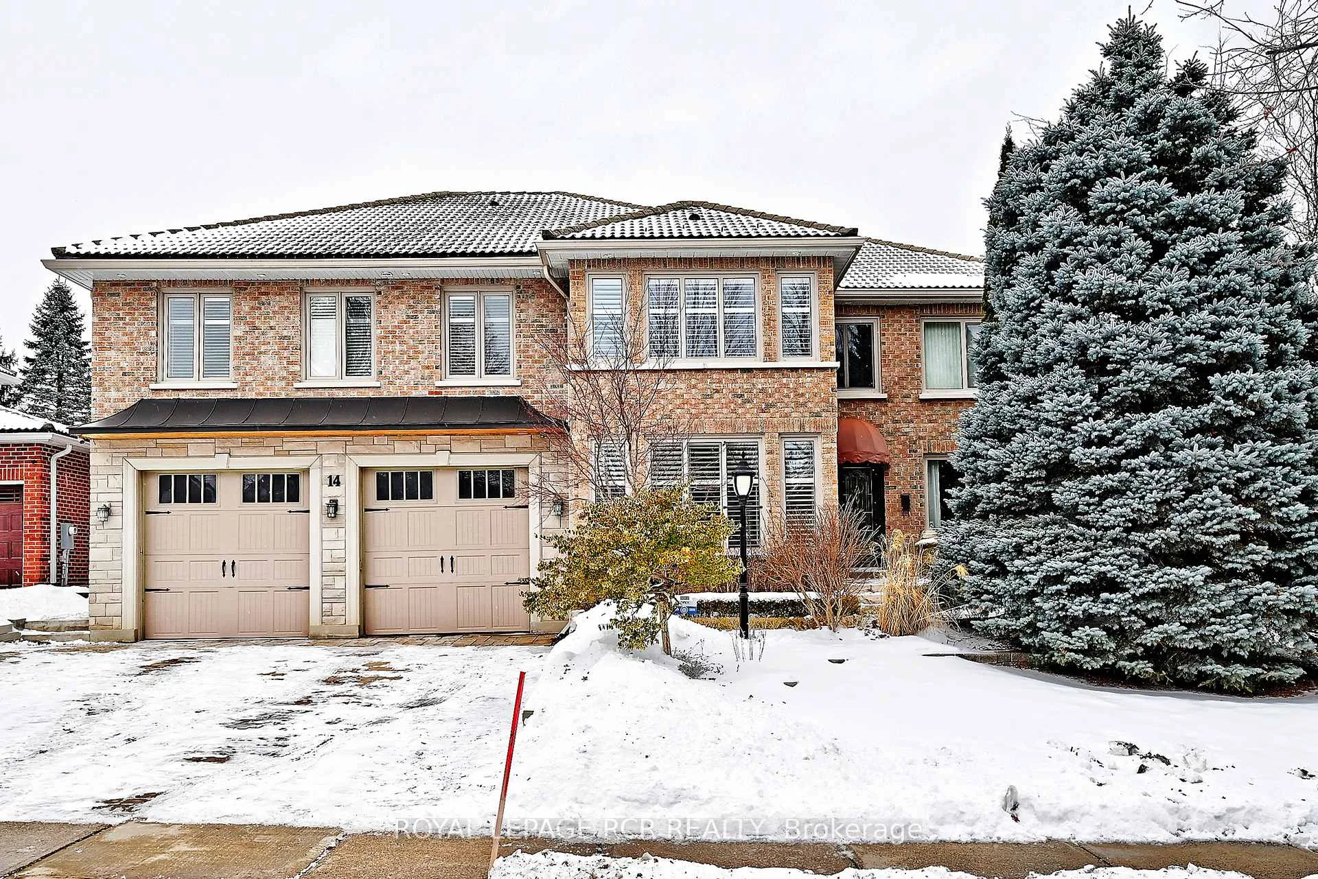 Photo 1 of 14 Wethersfield Court, Aurora, Aurora Highlands — HOMEH