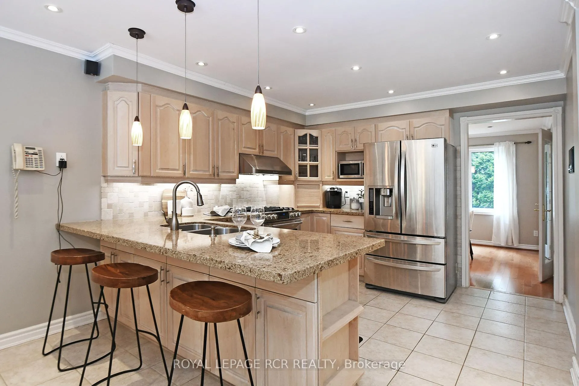 Photo 7 of 14 Wethersfield Court, Aurora, Aurora Highlands — HOMEH