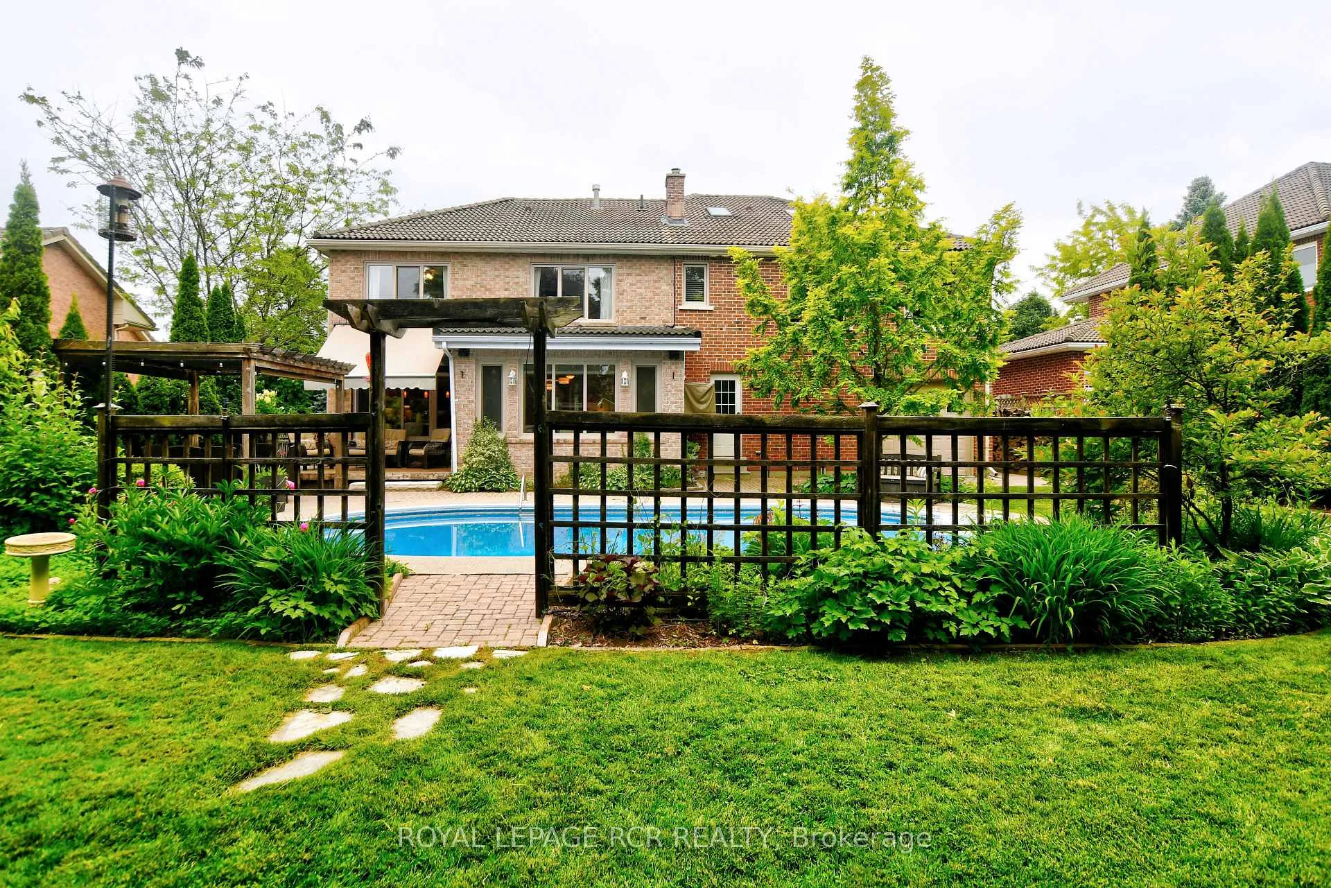 Photo 30 of 14 Wethersfield Court, Aurora, Aurora Highlands — HOMEH