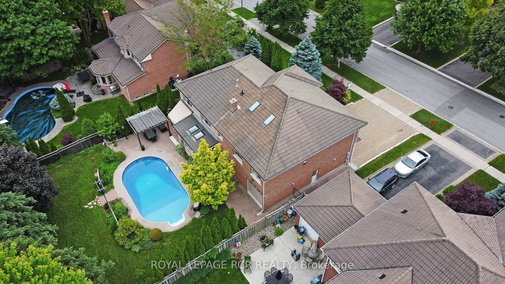 Photo 39 of 14 Wethersfield Court, Aurora, Aurora Highlands — HOMEH