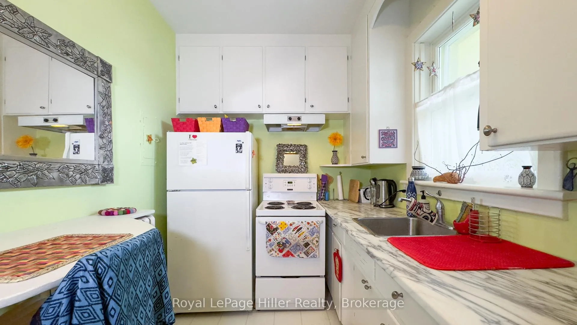 Photo 12 of 14 Nile Street, Stratford — HOMEH