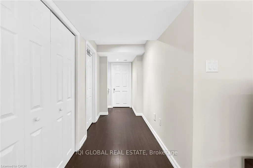 Photo 35 of 841 Gifford Crescent, Milton, Coates — HOMEH