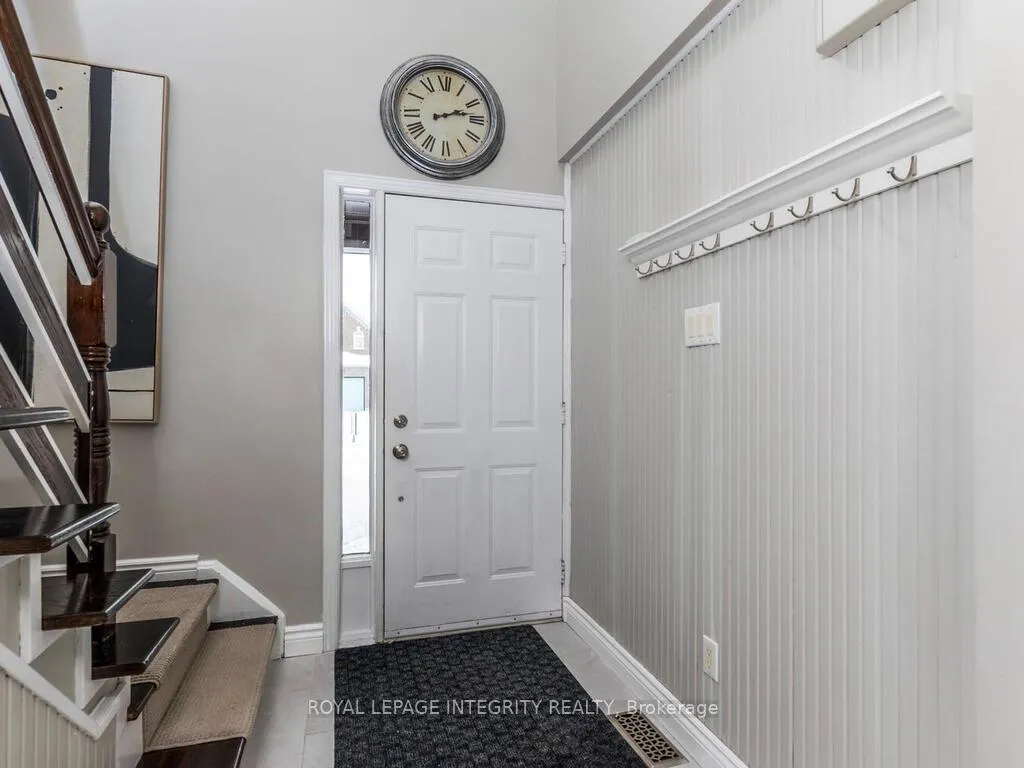 Photo 2 of 90 Waterton Crescent, Ottawa, Kanata - Bridlewood — HOMEH