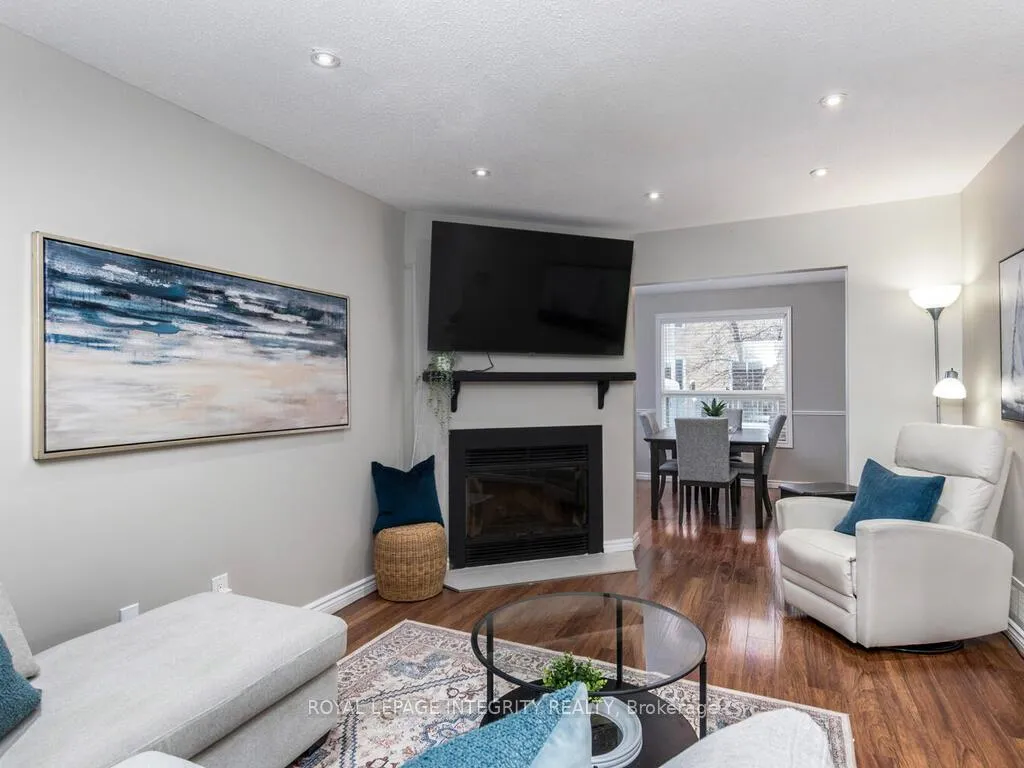 Photo 9 of 90 Waterton Crescent, Ottawa, Kanata - Bridlewood — HOMEH