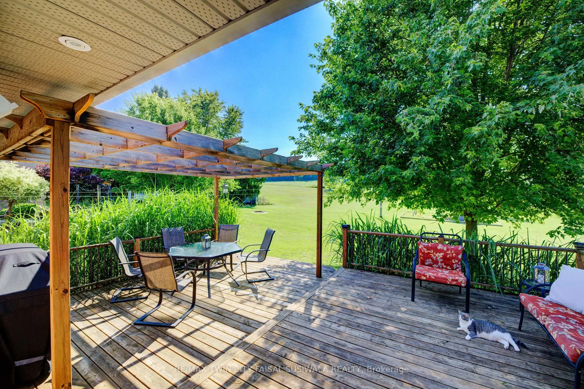 Photo 10 of 1830 Kressler Road, Waterloo — HOMEH