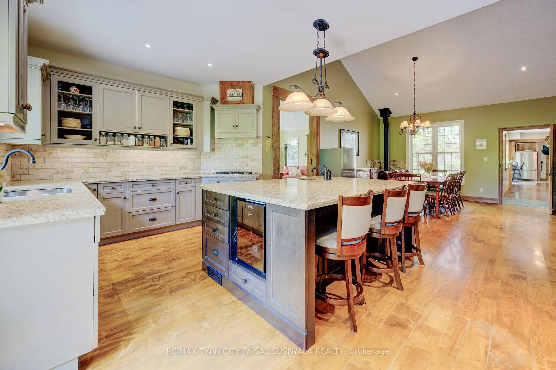 Photo 32 of 1830 Kressler Road, Waterloo — HOMEH