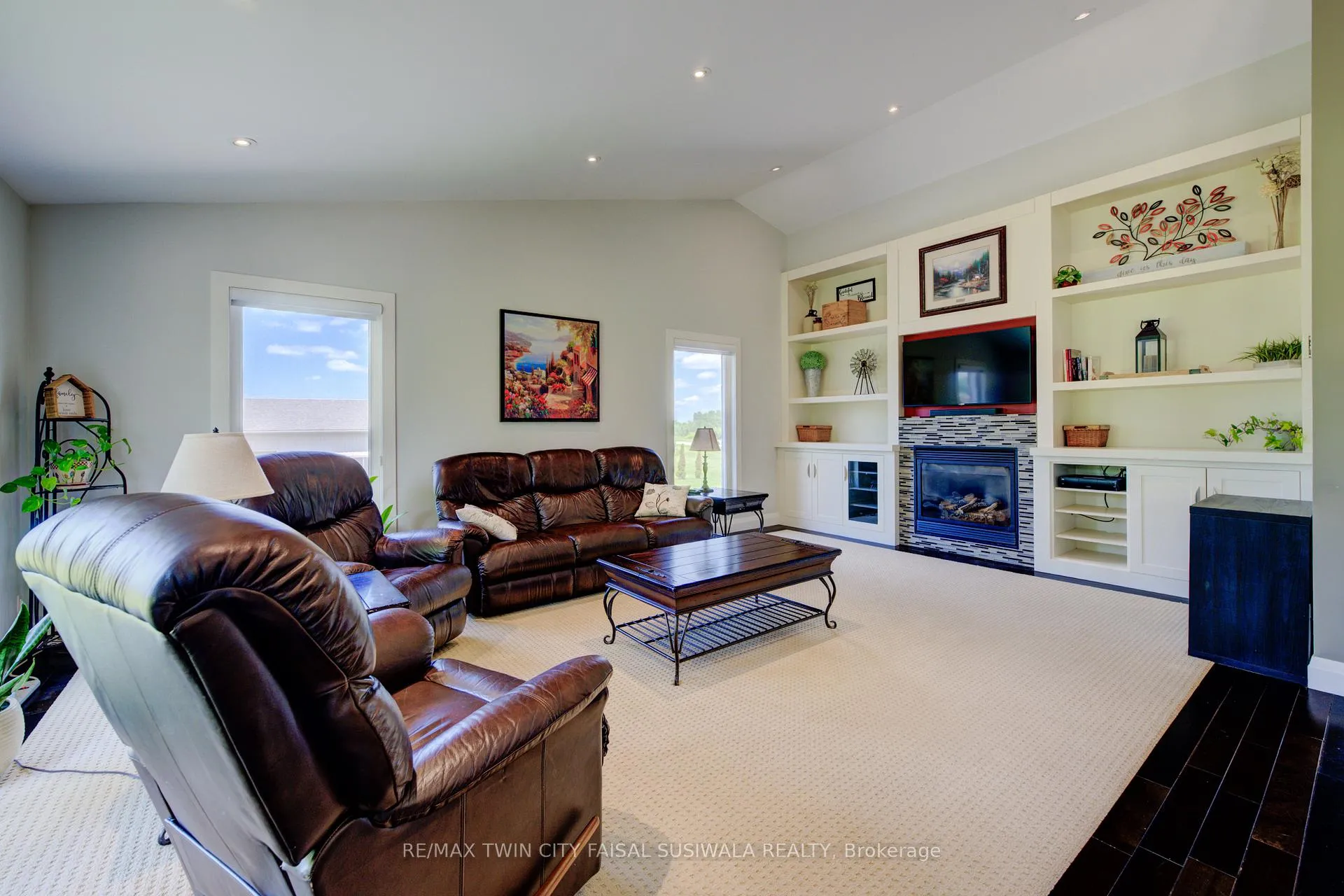 Photo 40 of 1830 Kressler Road, Waterloo — HOMEH