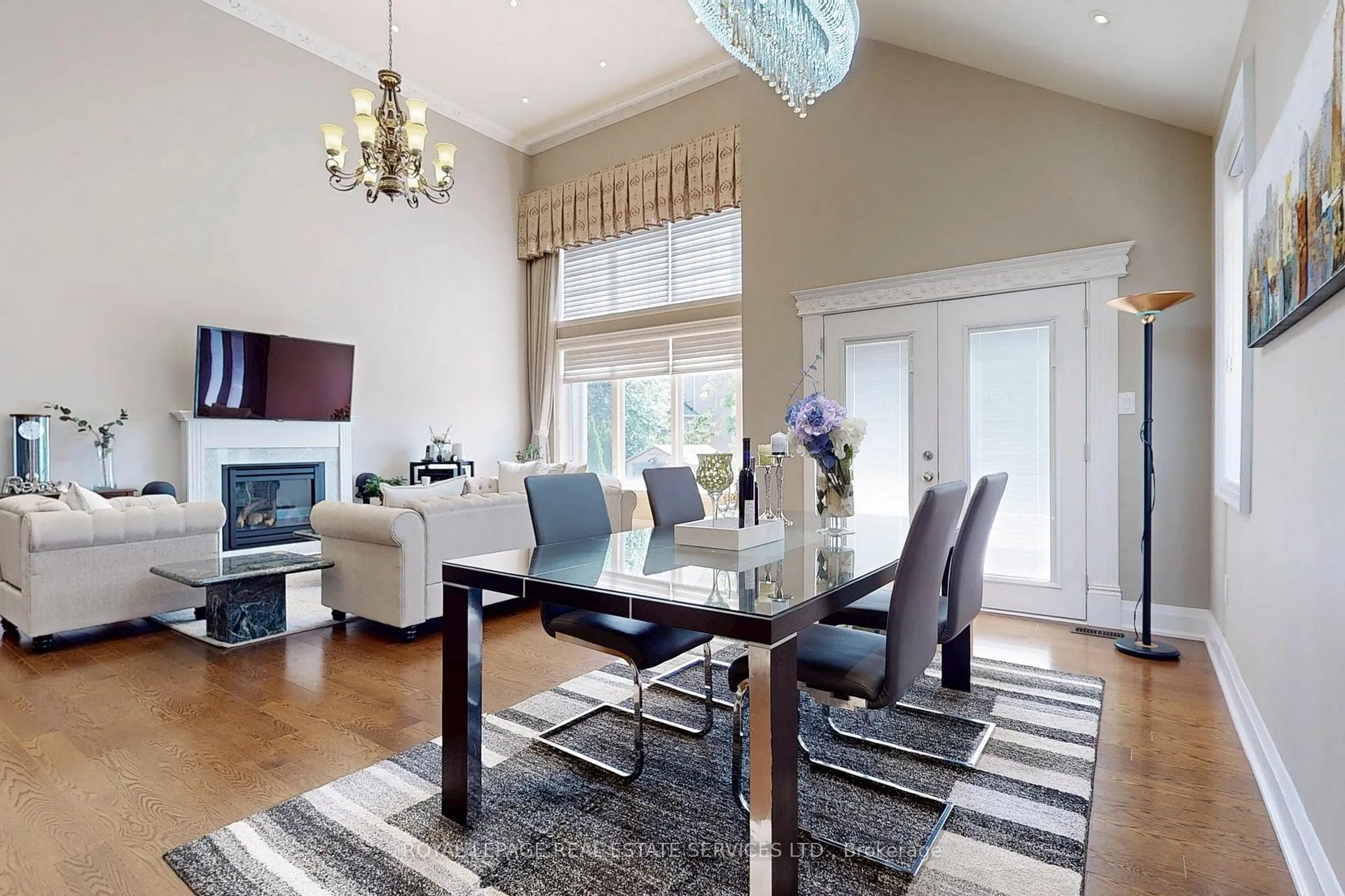 Photo 14 of 149 Coastline Drive, Brampton, Bram West — HOMEH