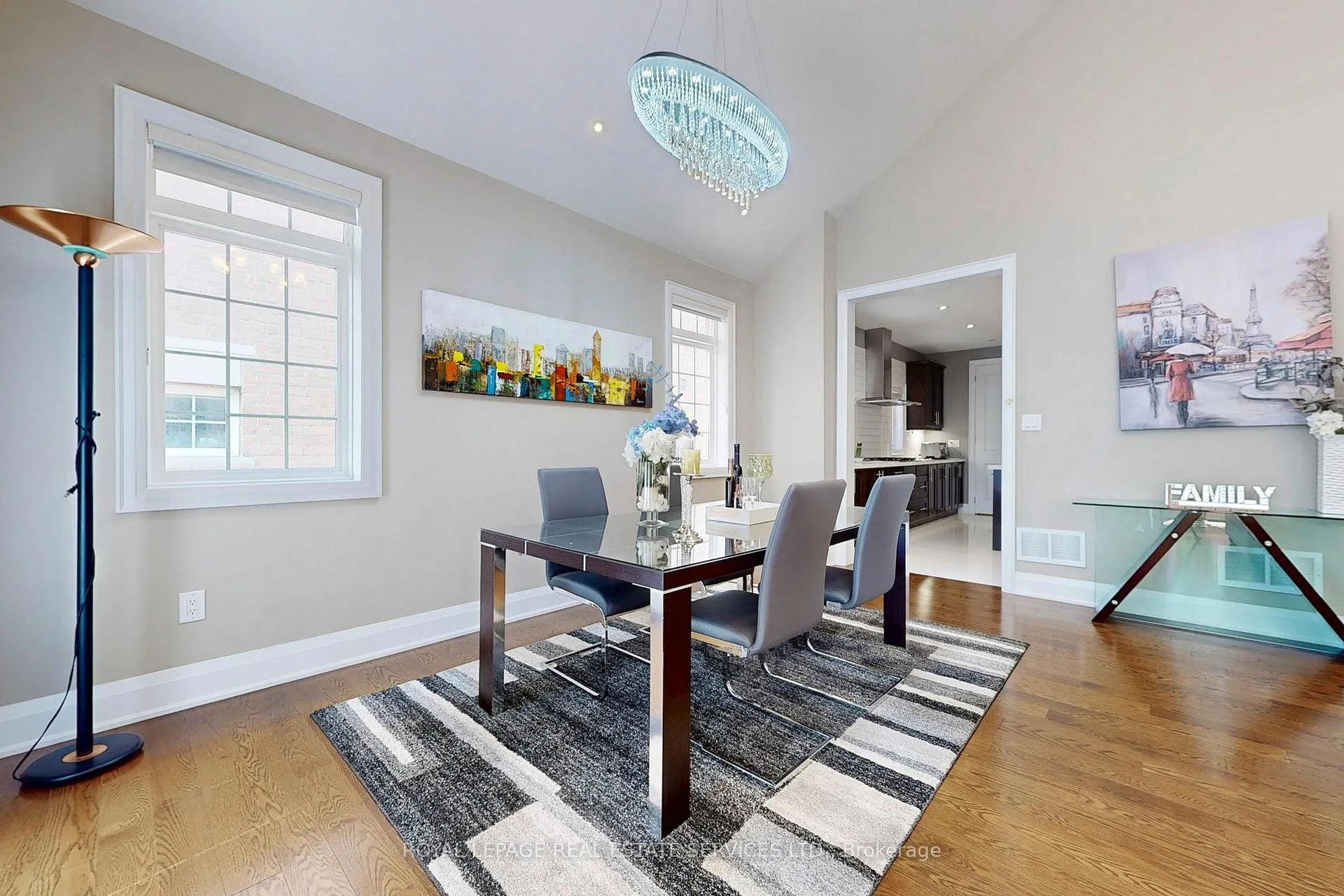 Photo 15 of 149 Coastline Drive, Brampton, Bram West — HOMEH