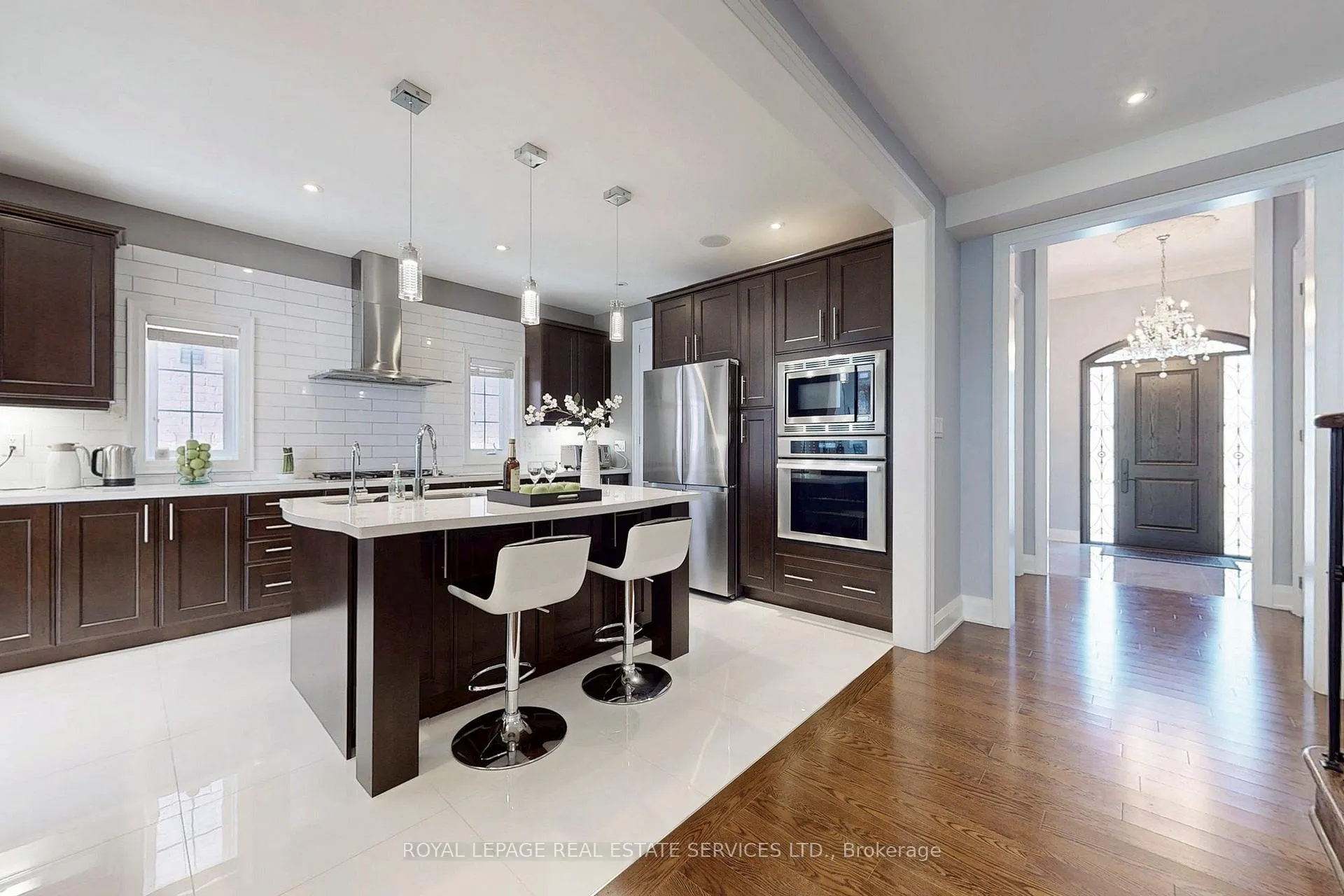 Photo 20 of 149 Coastline Drive, Brampton, Bram West — HOMEH