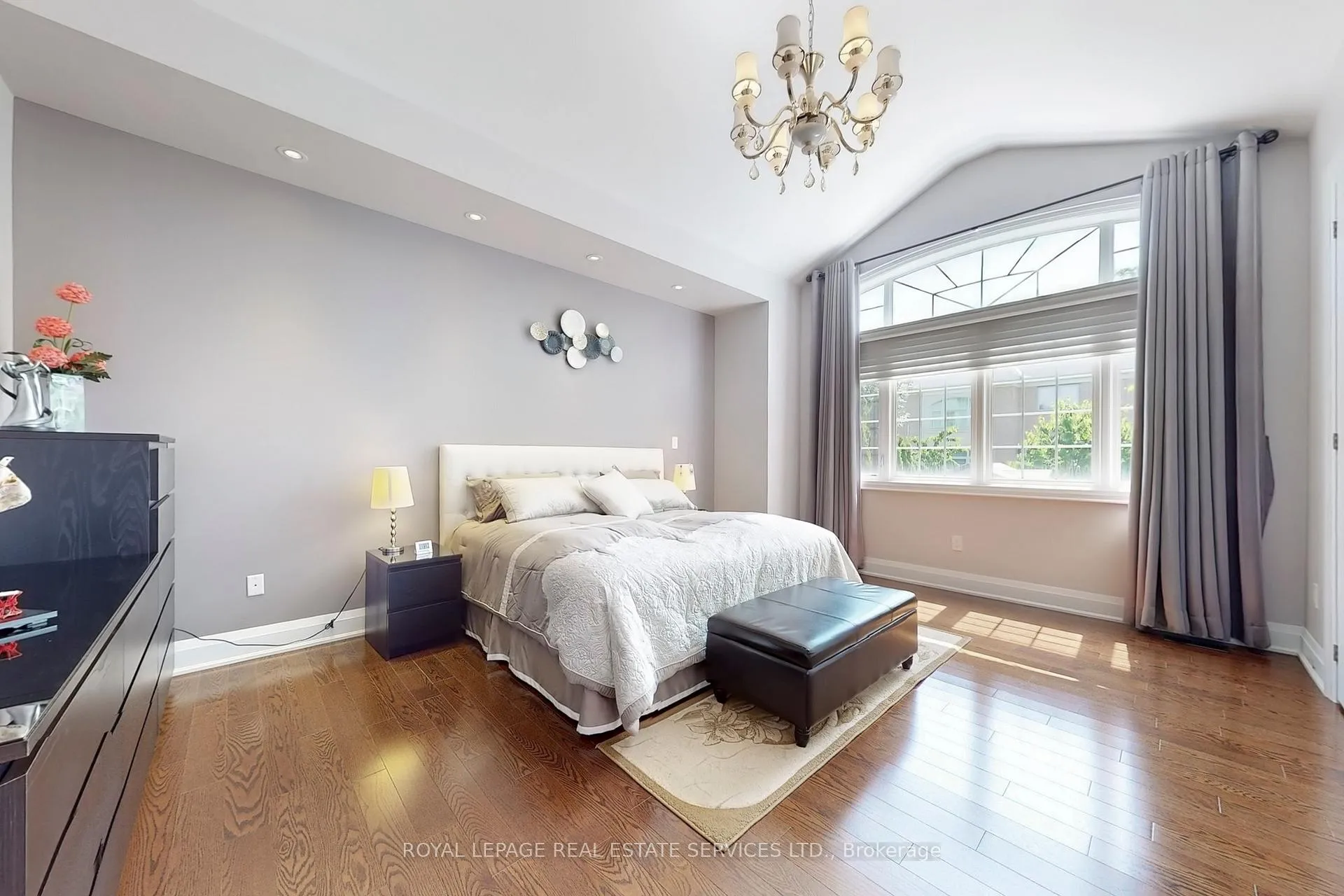 Photo 24 of 149 Coastline Drive, Brampton, Bram West — HOMEH