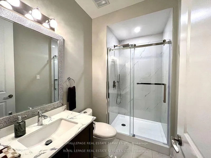 Photo 31 of 149 Coastline Drive, Brampton, Bram West — HOMEH