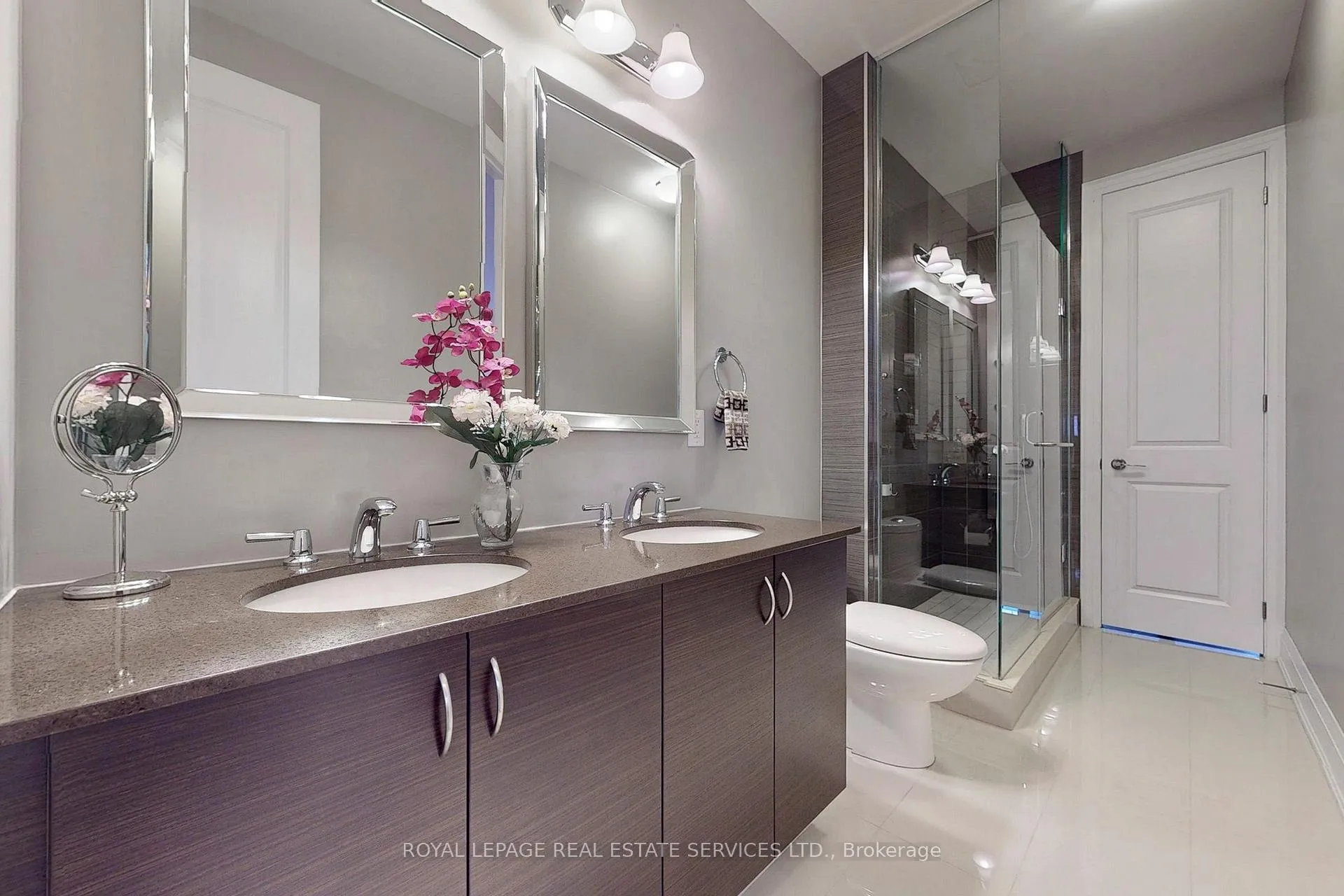 Photo 35 of 149 Coastline Drive, Brampton, Bram West — HOMEH