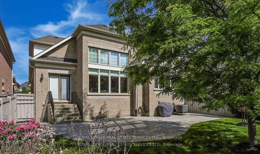 Photo 39 of 149 Coastline Drive, Brampton, Bram West — HOMEH