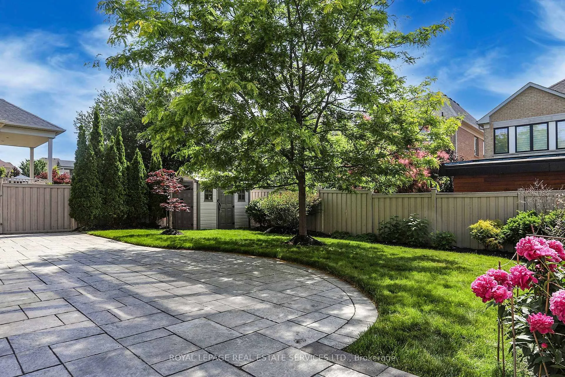 Photo 41 of 149 Coastline Drive, Brampton, Bram West — HOMEH